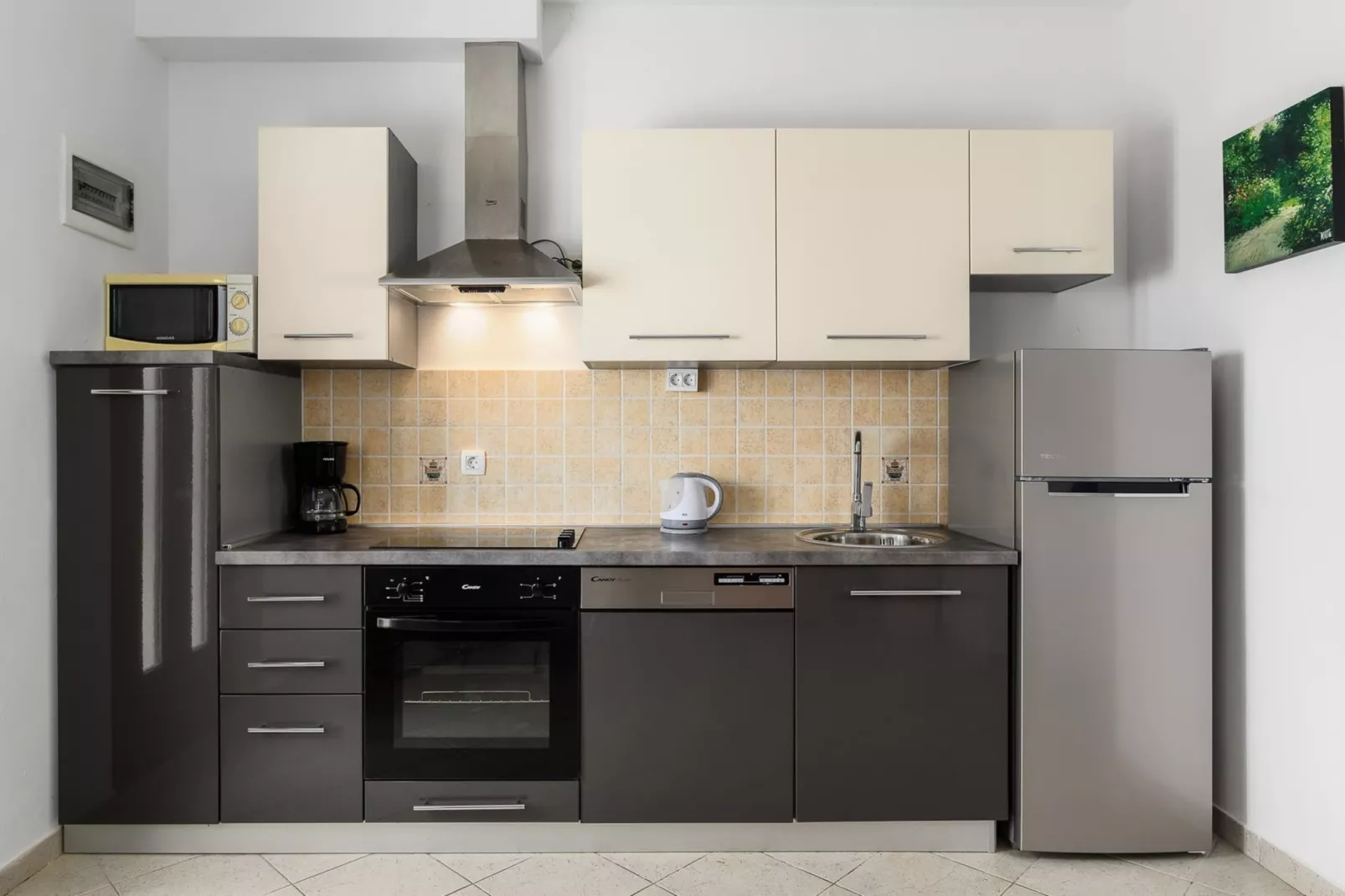 Lara 5 - Shared Pool, Sauna, Jacuzzi-Kitchen