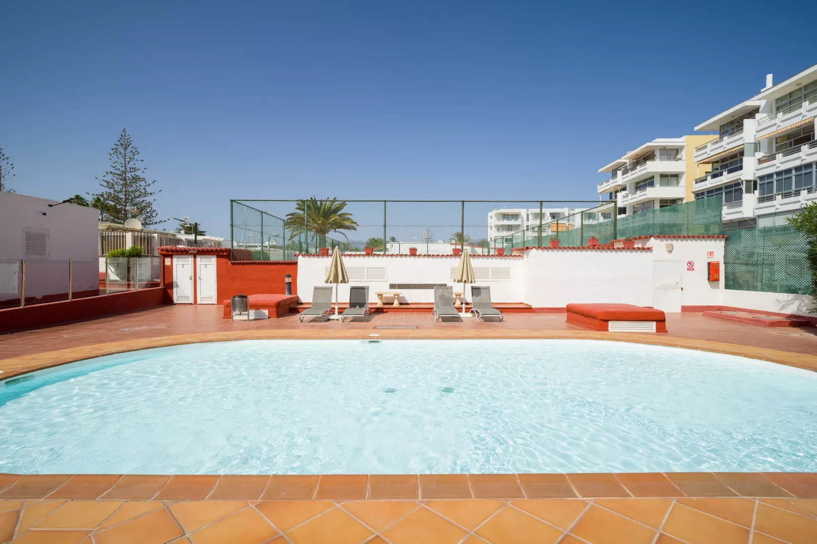 SEASIDE HOME PLAYA DEL INGLES-Pool