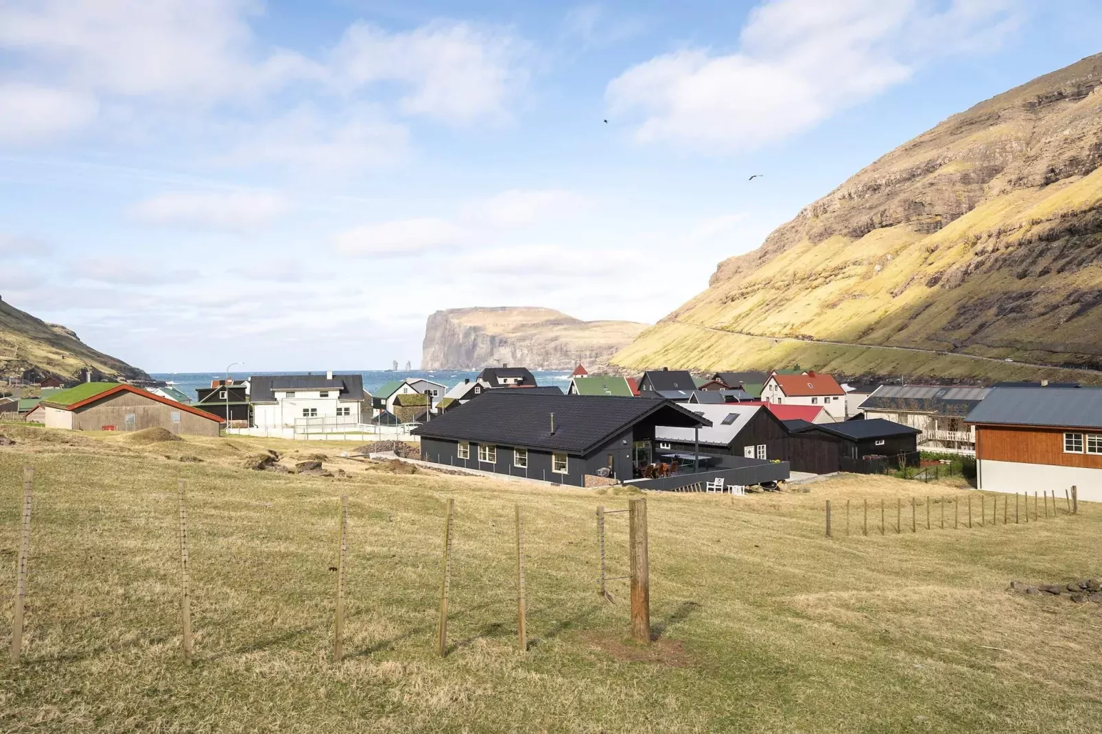 Luxury Villa in Tjornuvík - By Traum Ferienwohnungen-Outdoor