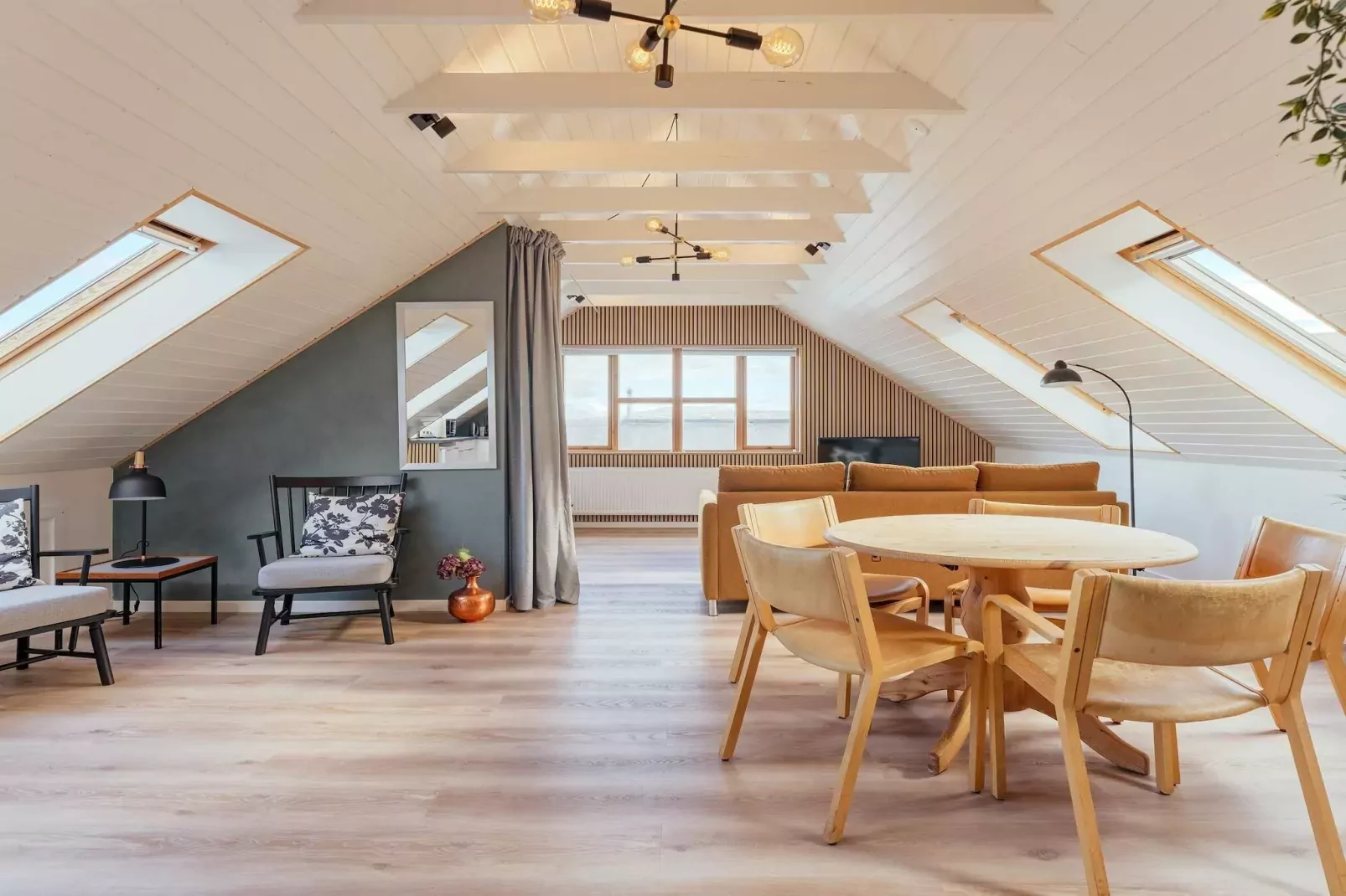 4 Sterne Ferienhaus in Argir-Innen
