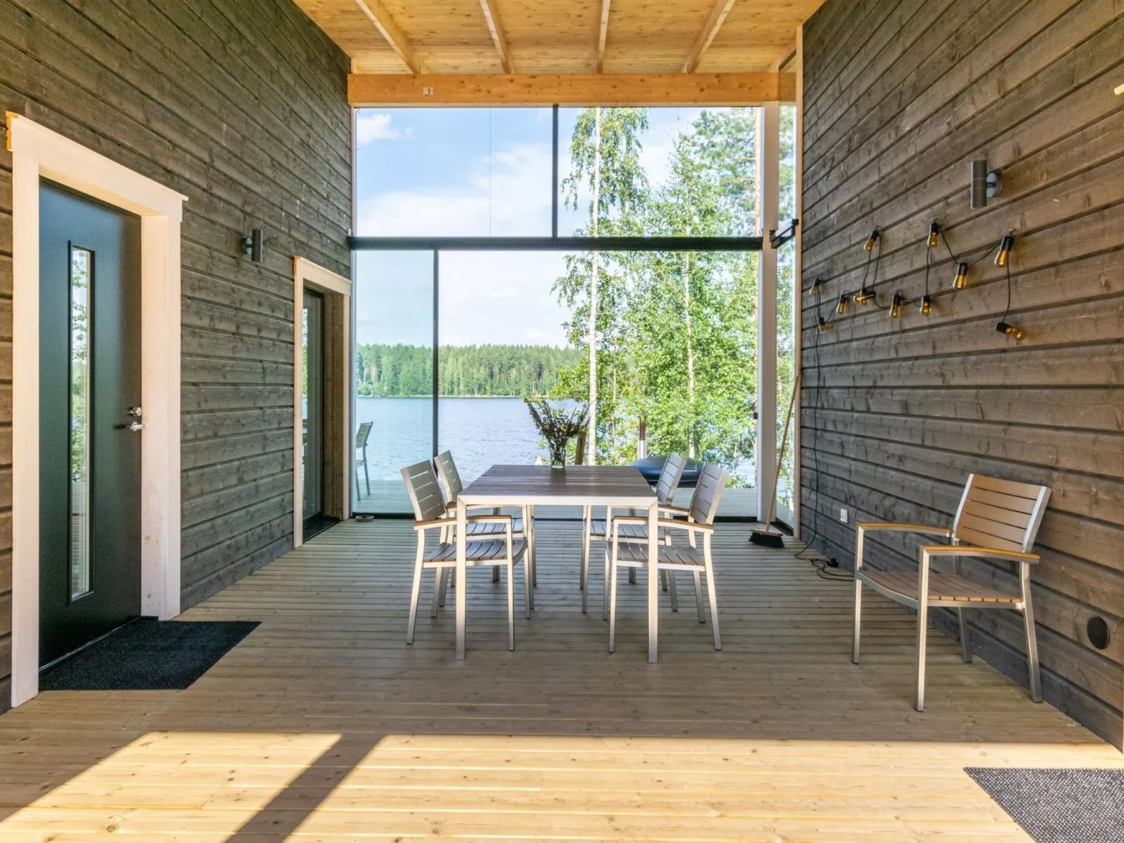 Hot pool cottage kesäranta-Inside