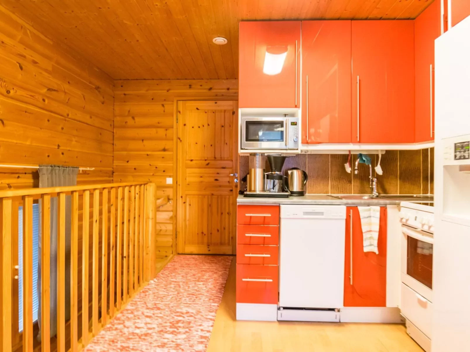 Pyhäkoti a, karhu-Inside