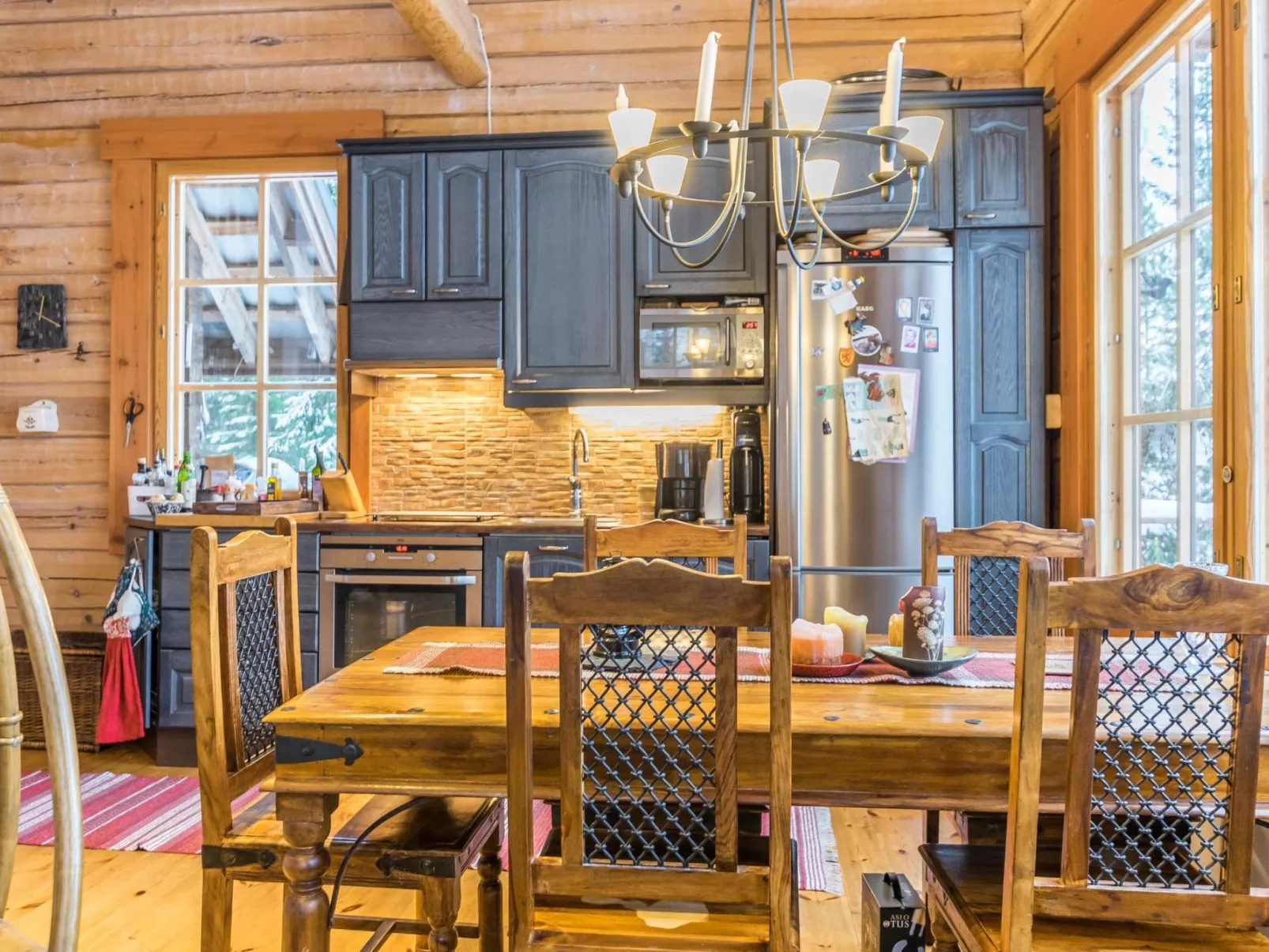 Villa kipinä-Inside