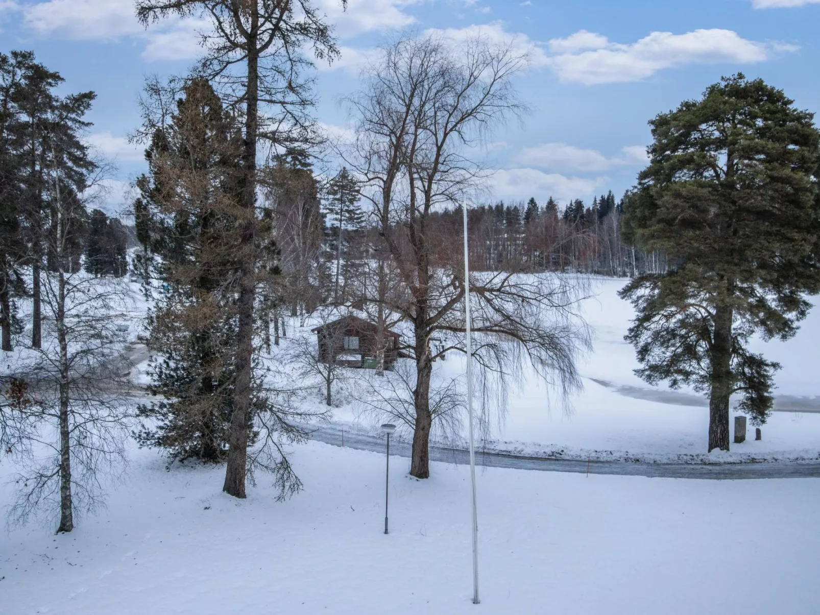 Kylpylä-hotelli, room 442-Inside