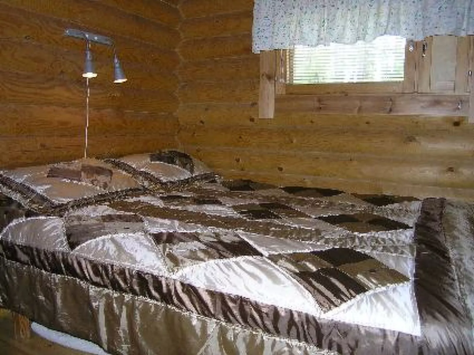 Mökinniemi-Drinnen