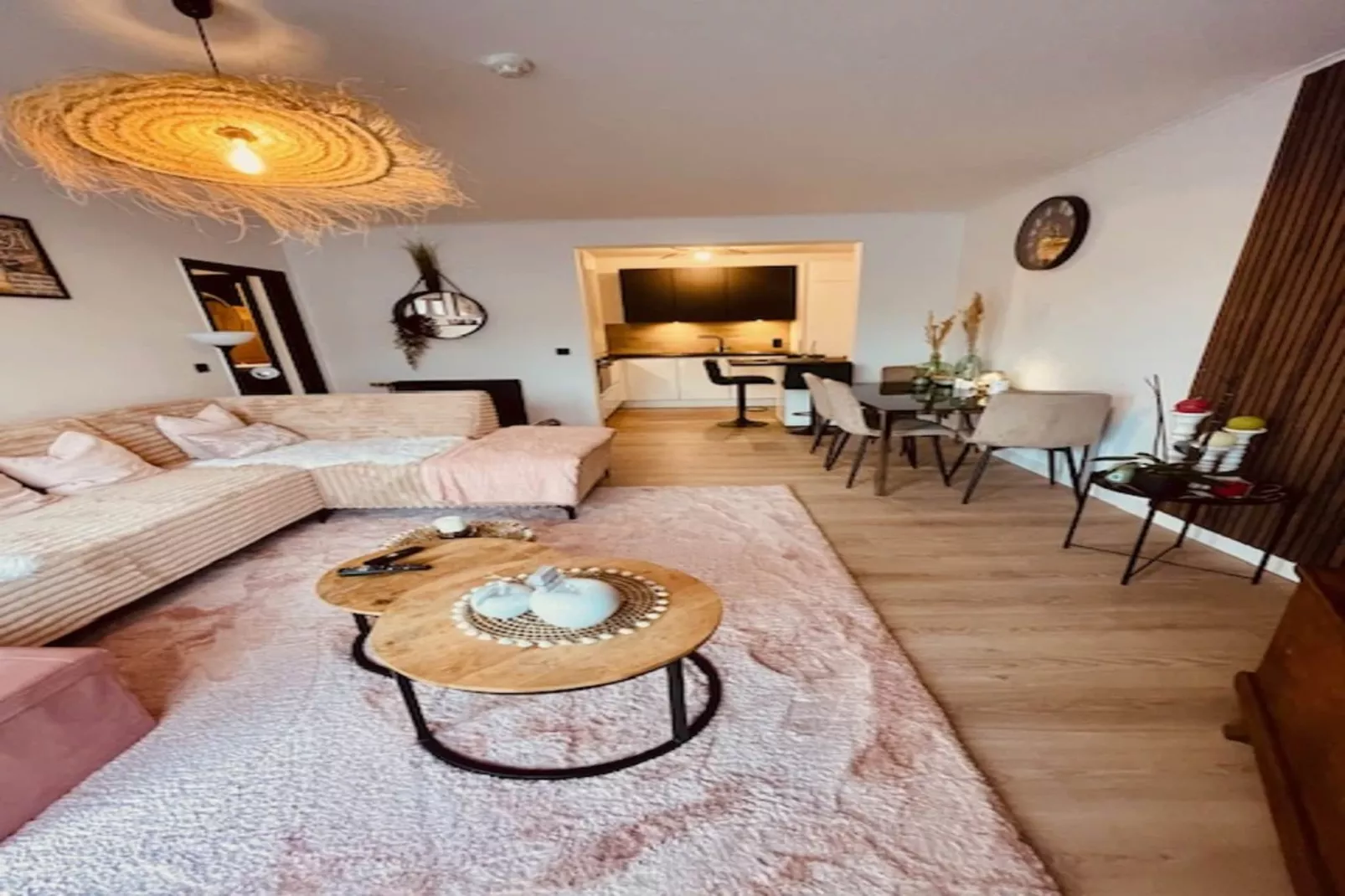 Le MARINY-Living room