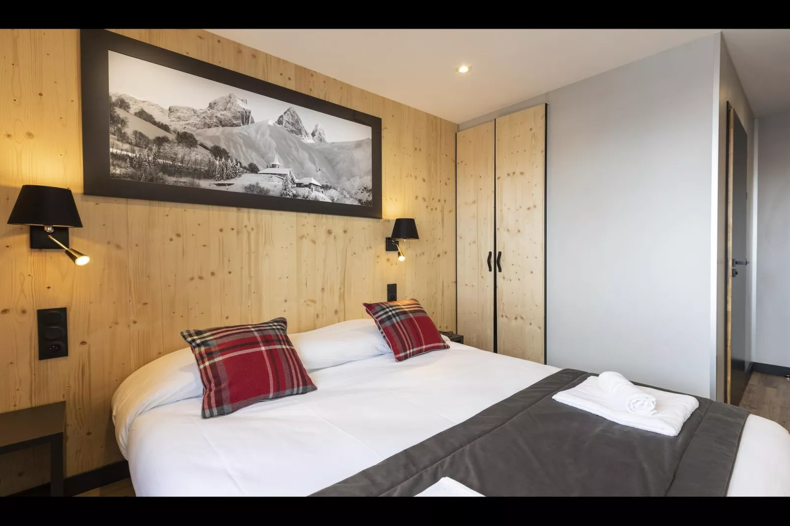 SYBELLES_S8L-Schlafzimmer