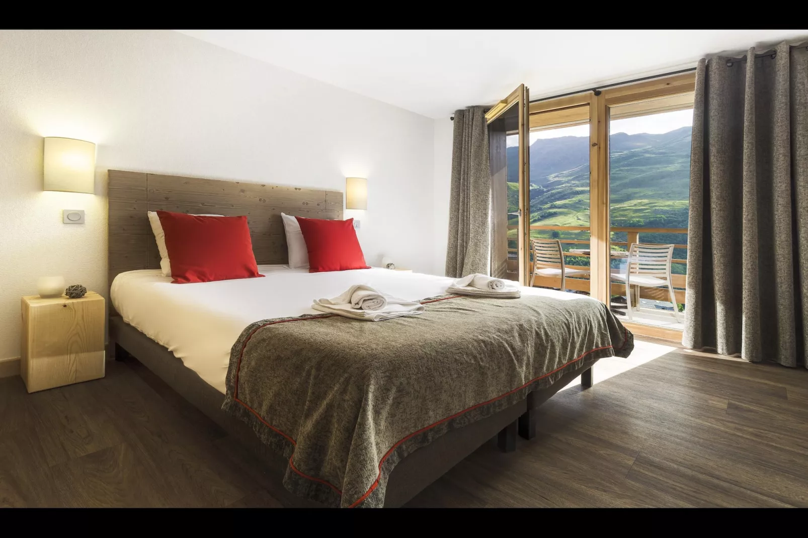 LES MENUIRES_S8-Bedroom