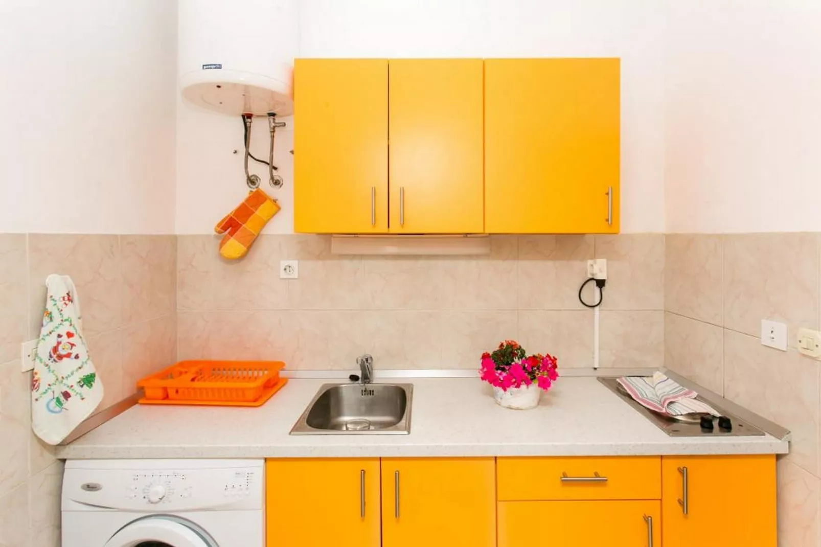 Apartments Elelu - Two-Bedroom Apartment with Terrace-Cuisine
