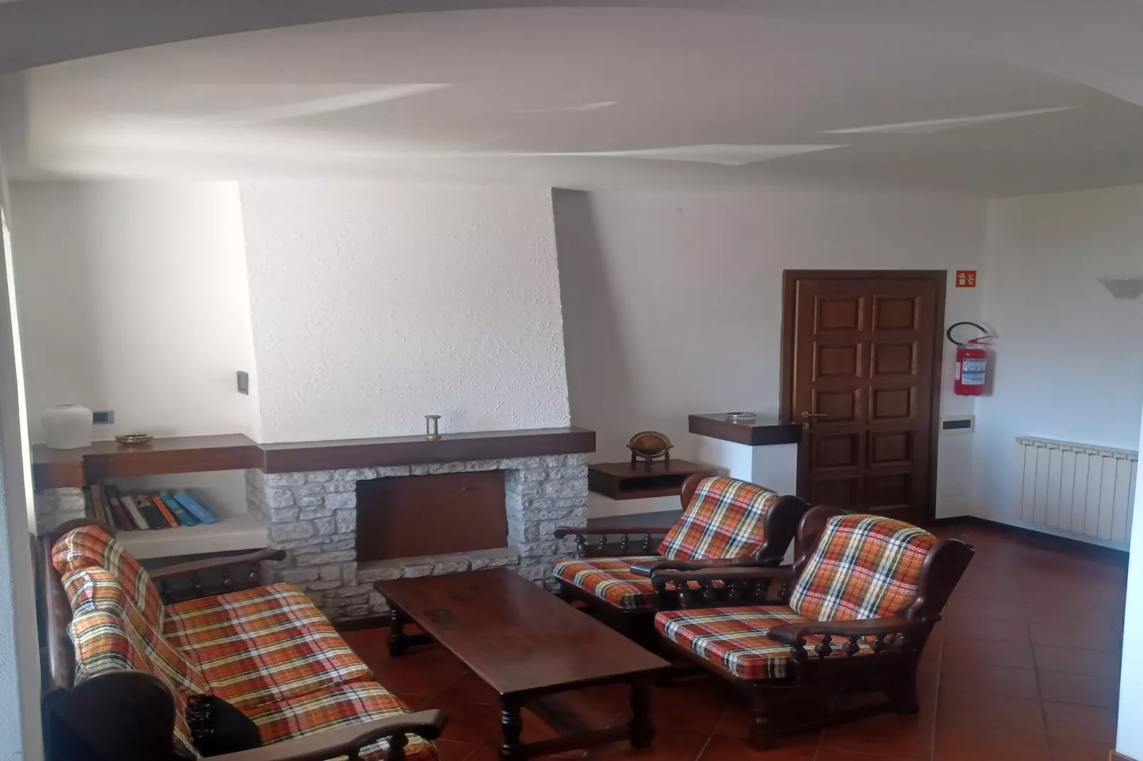 Casa Adele Ghiffa 6-Living room