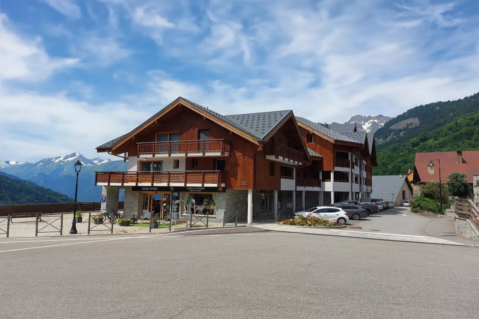 VAUJANY Le Saphir-A38P-Außenbereich Sommer