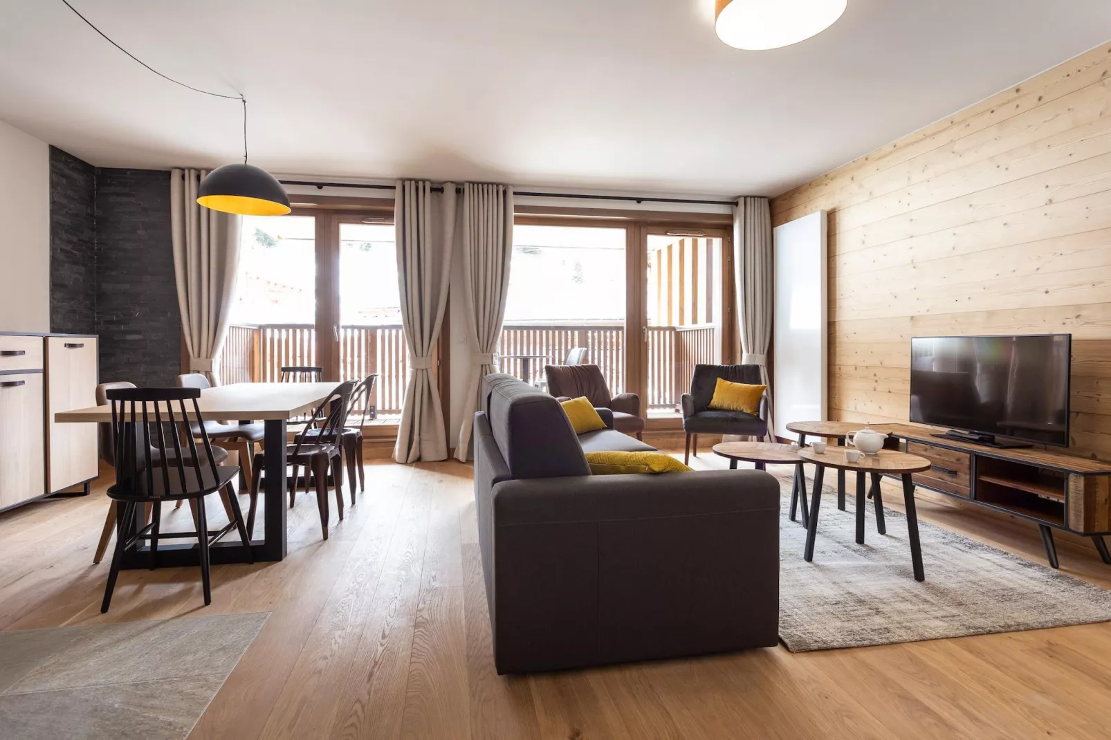 Le Diamant des Neiges-A48P-Living room