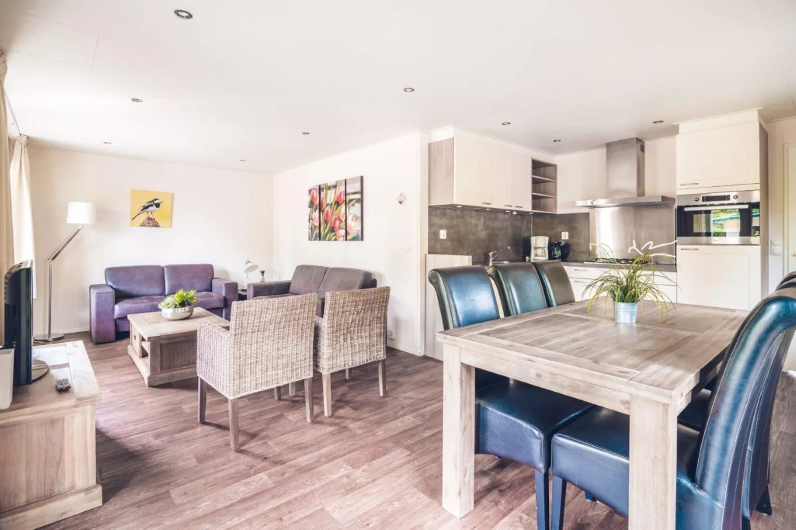 Patio Bungalow Chalet | 2 - 6 people-Esszimmer