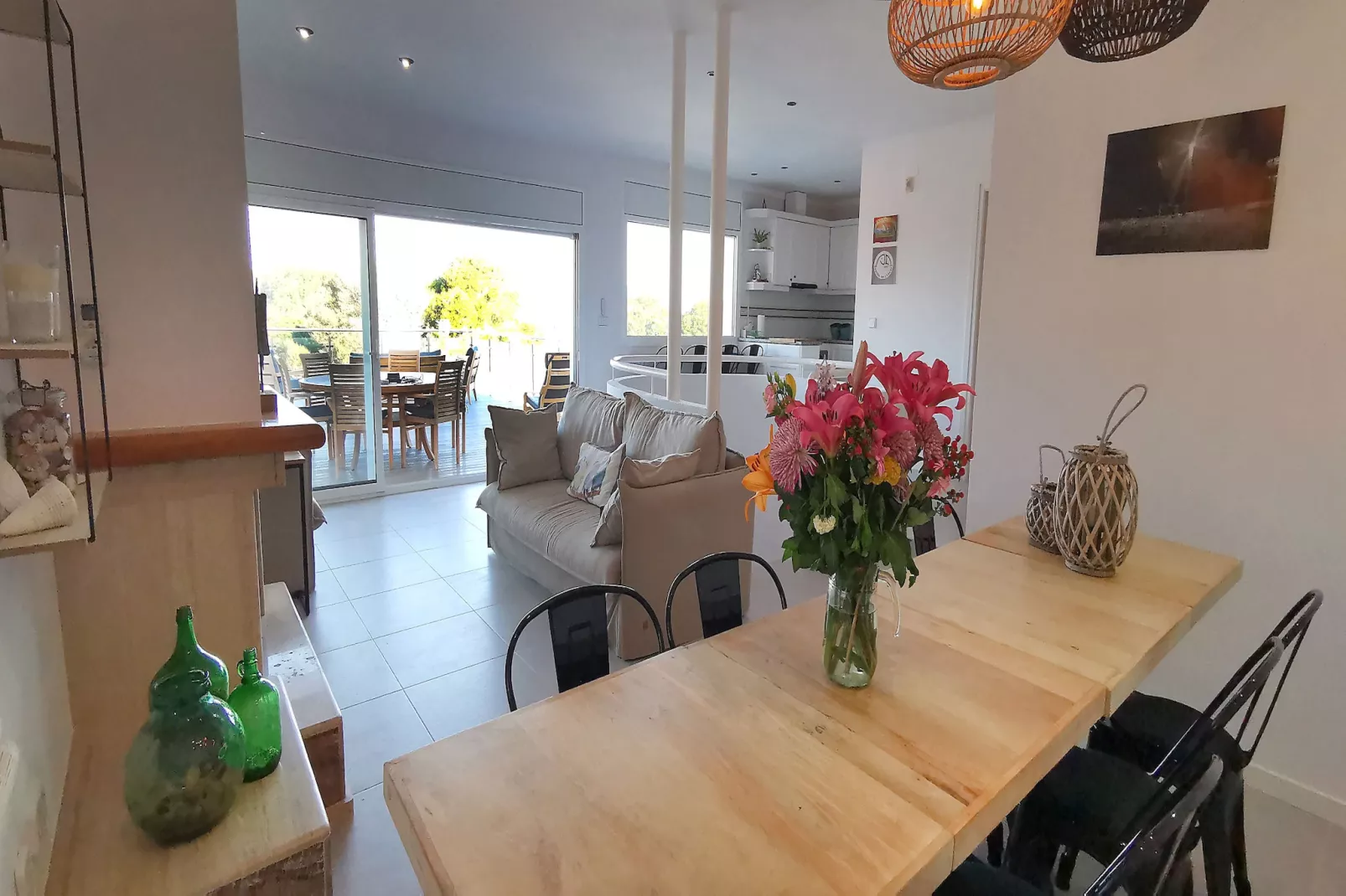 Sabina-Dining room