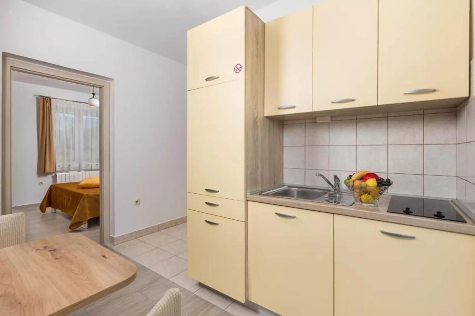 Apartment Slavica 3 - Yellow Sun-Kitchen