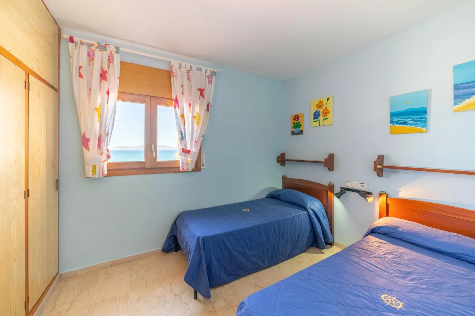 Gala-Bedroom