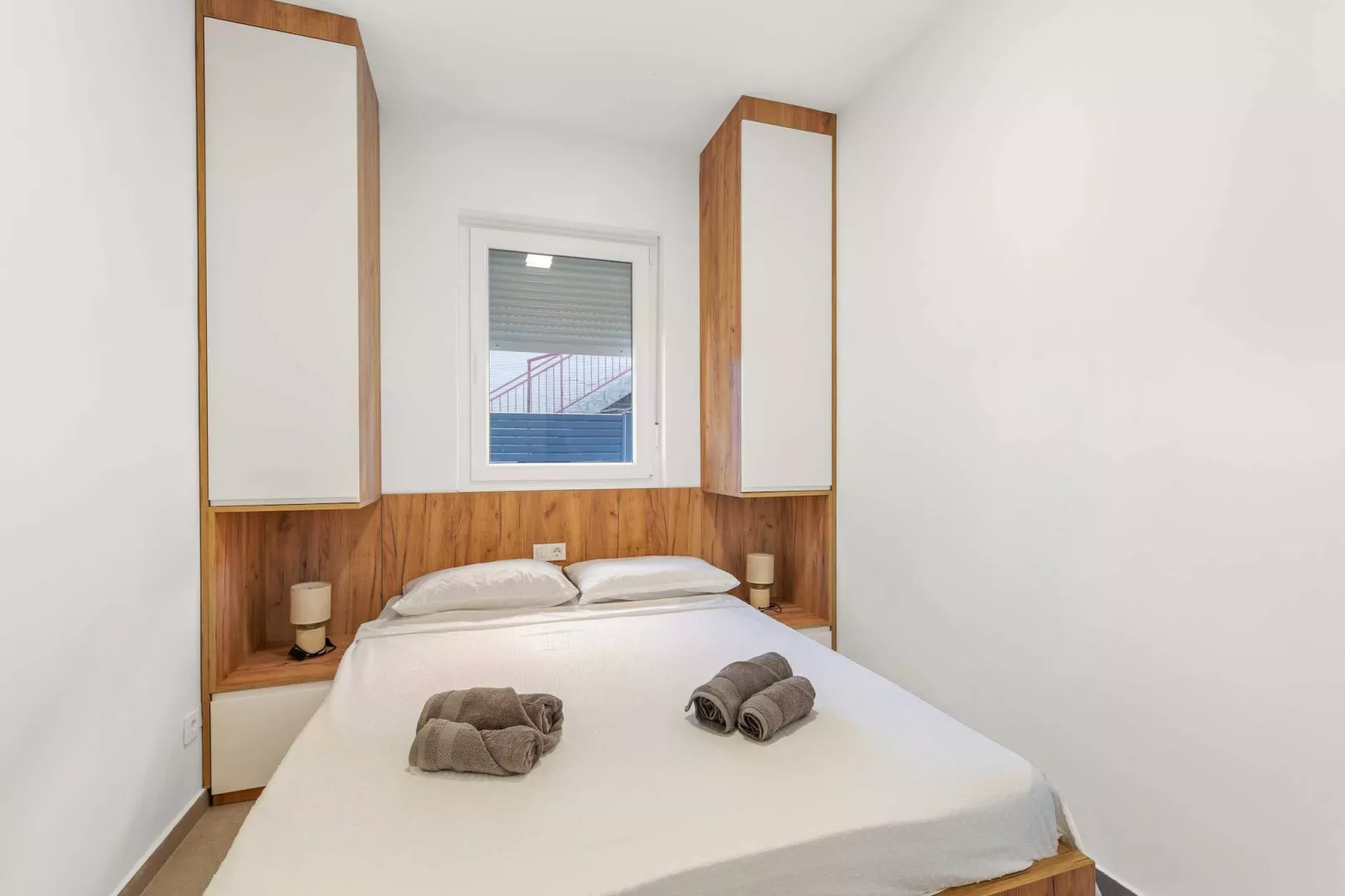 Apartments Velic - Two bedroom apartment A-Chambre