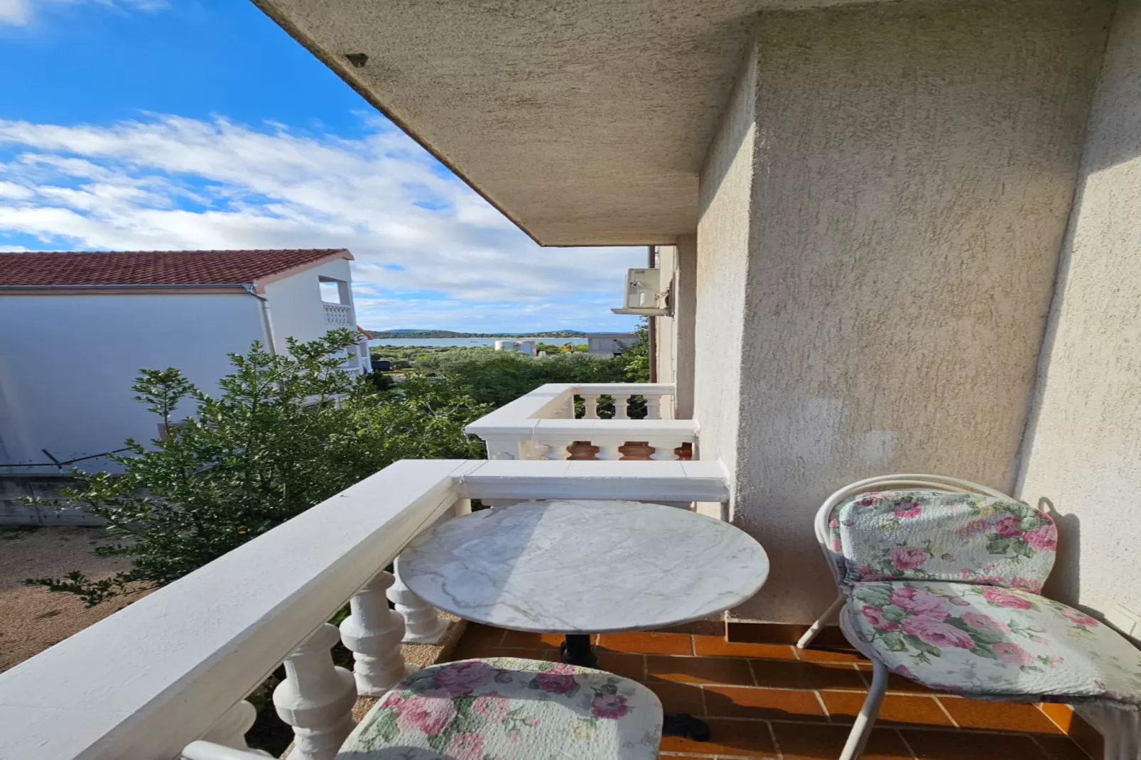 Apartments Nestor - studio apartment A3-Terrace balcony