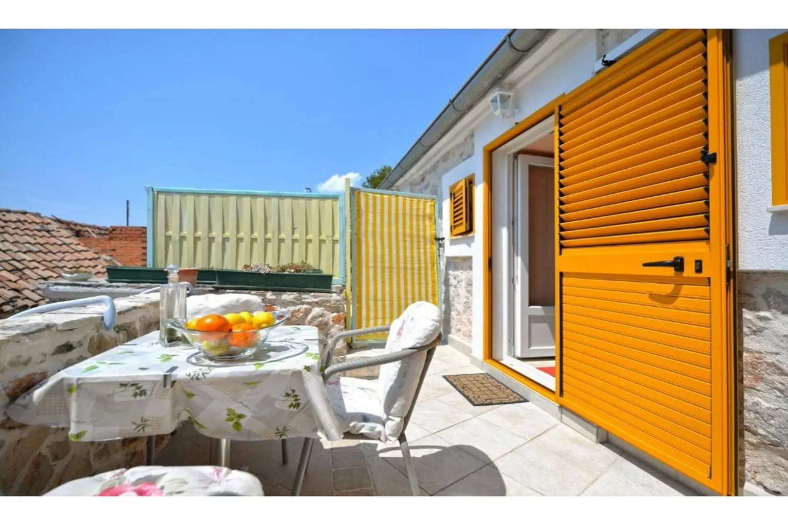 Apartments Sunce - Yellow A1