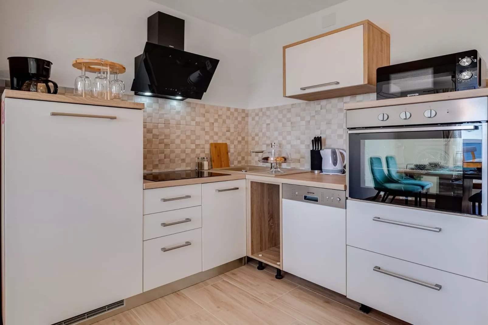 Apartments Rina - one bedroom apartment A1-Cuisine