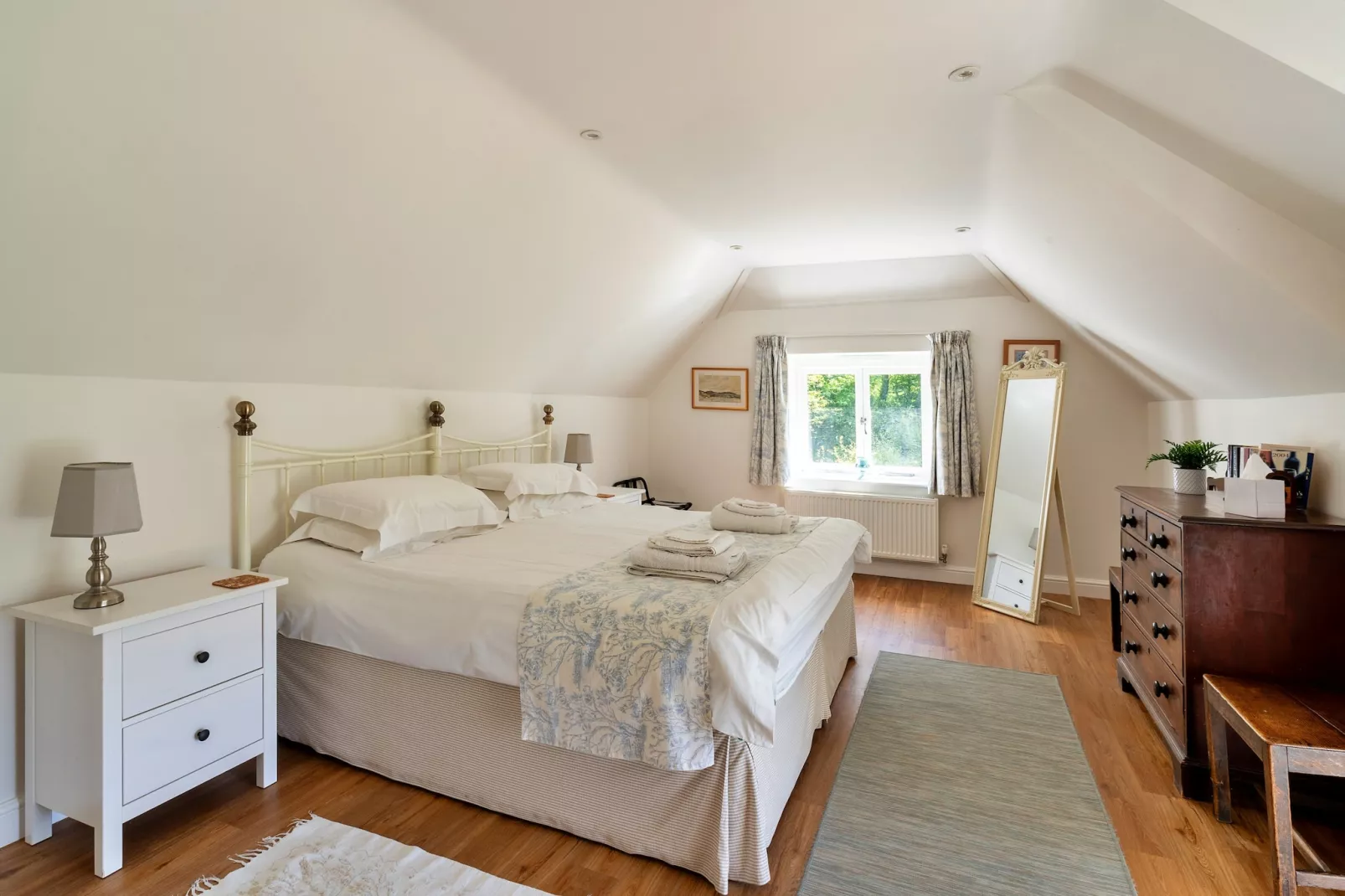 The Old Granary-Bedroom