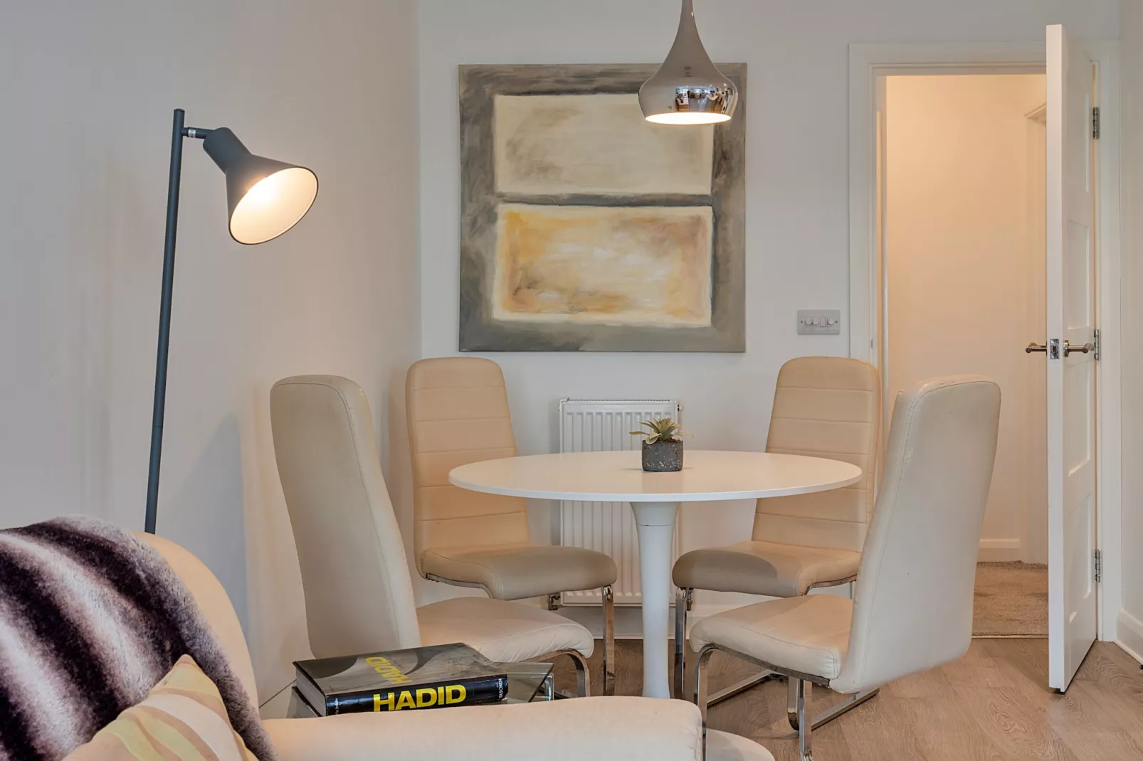 Brunels Reach-Dining room
