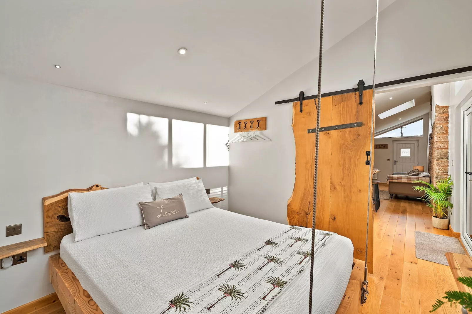 Hillfarrow Hideaway-Bedroom