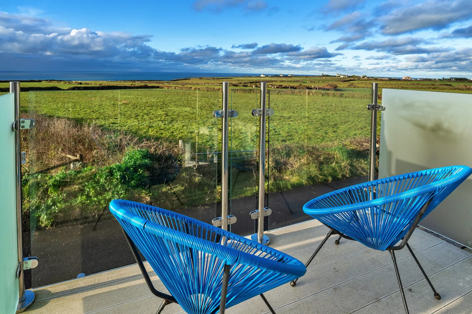 Treknow Summerhut-Terrace balcony