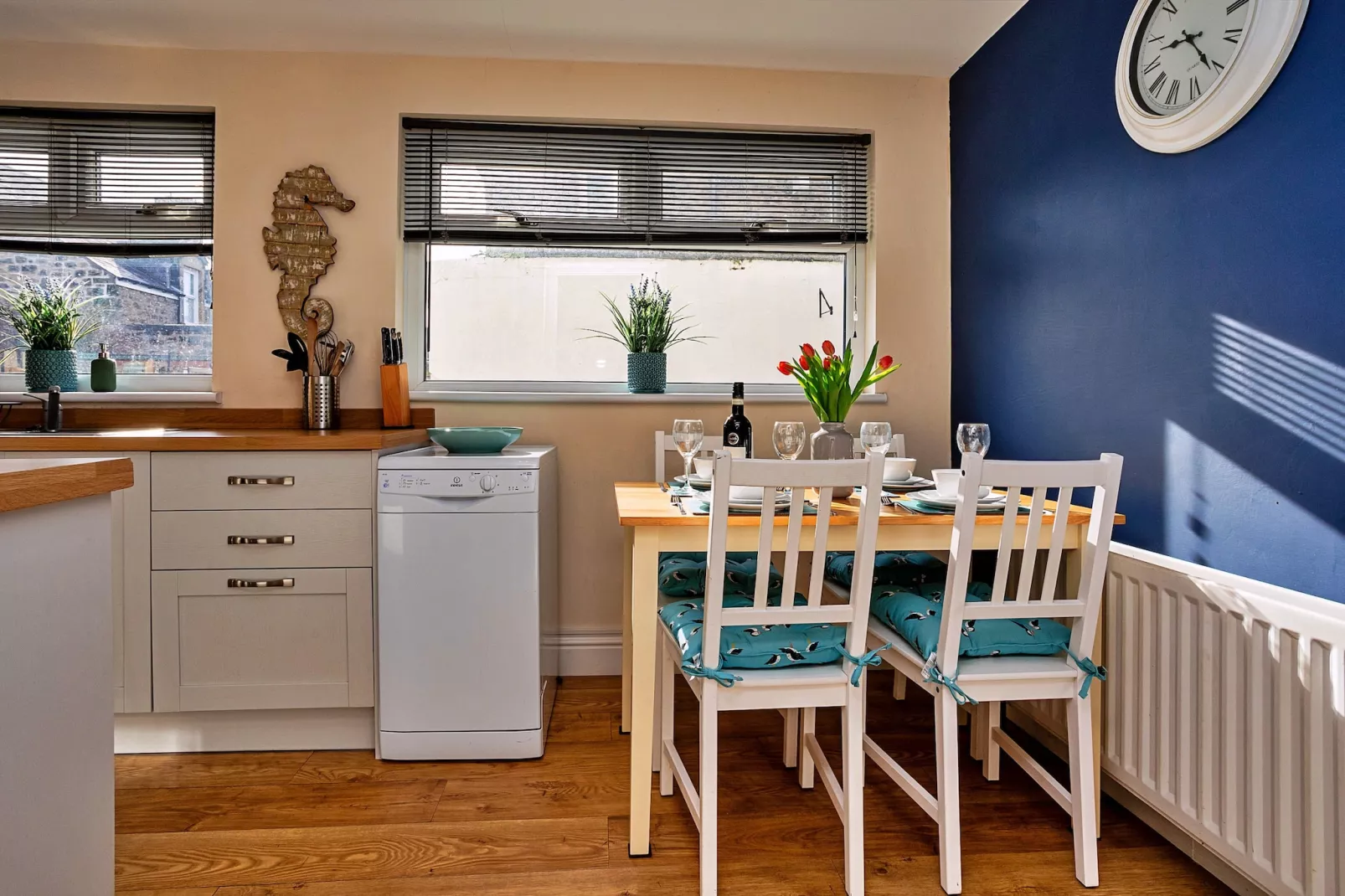 Byron Street-Kitchen