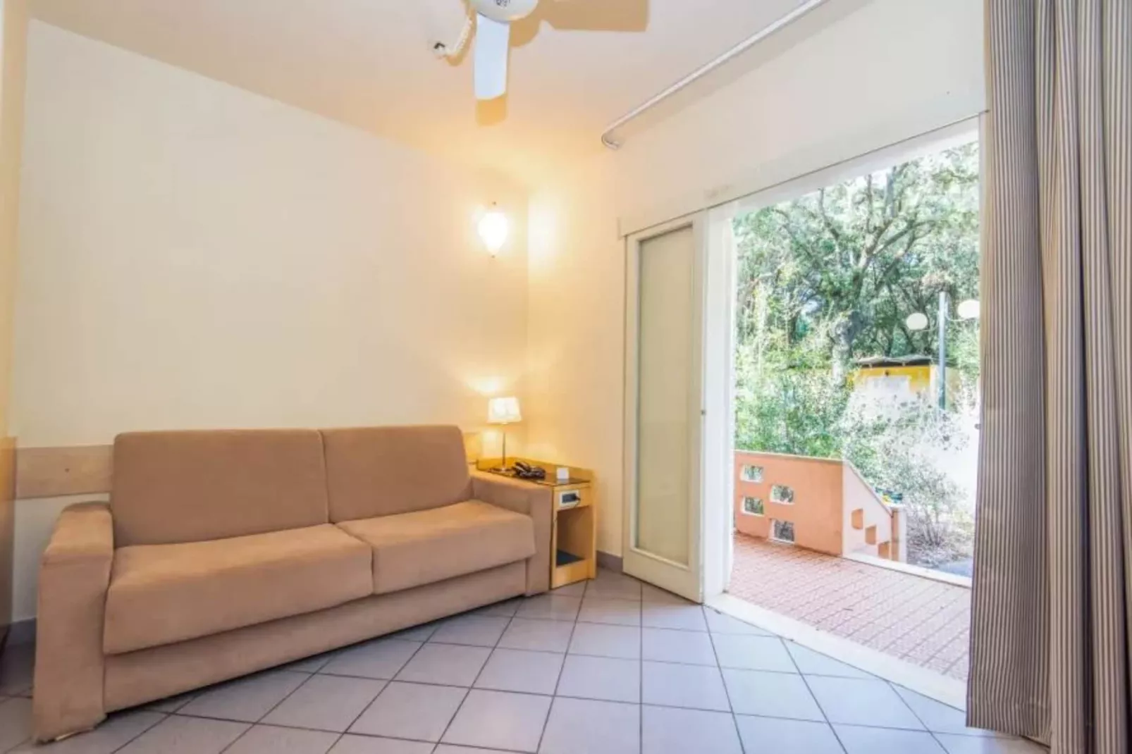 Riva degli Etruschi Appartments / BUNGALOW TYPE A - 3P-Living room