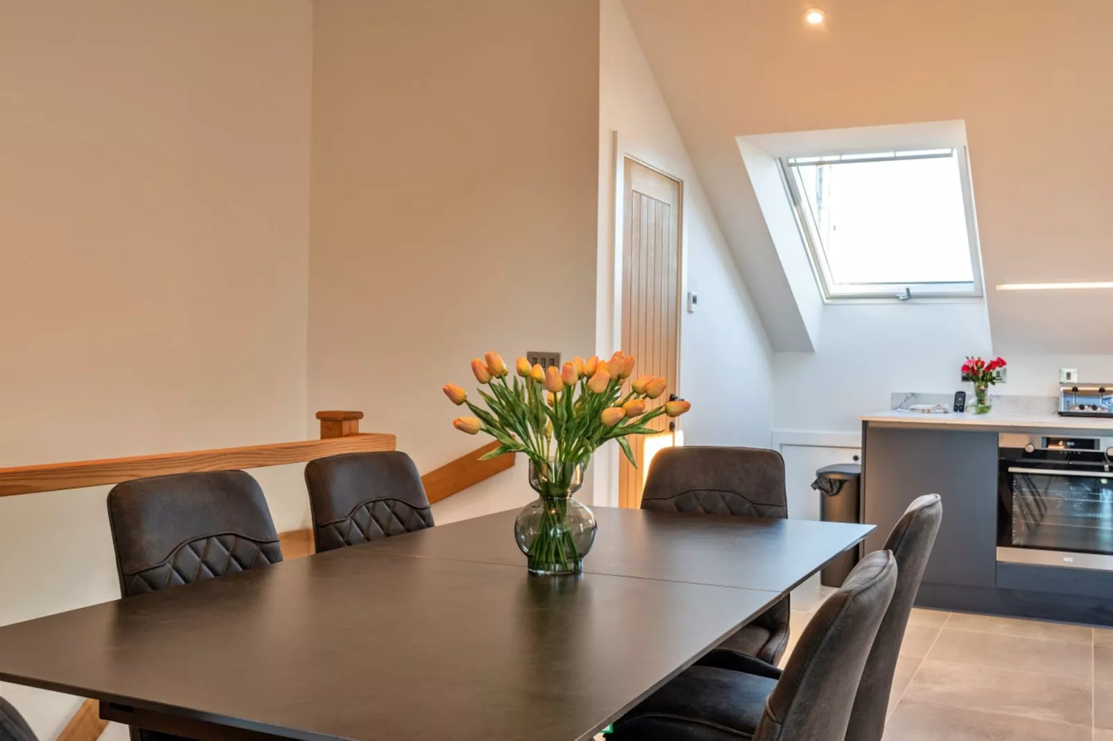 Scilla-Dining room