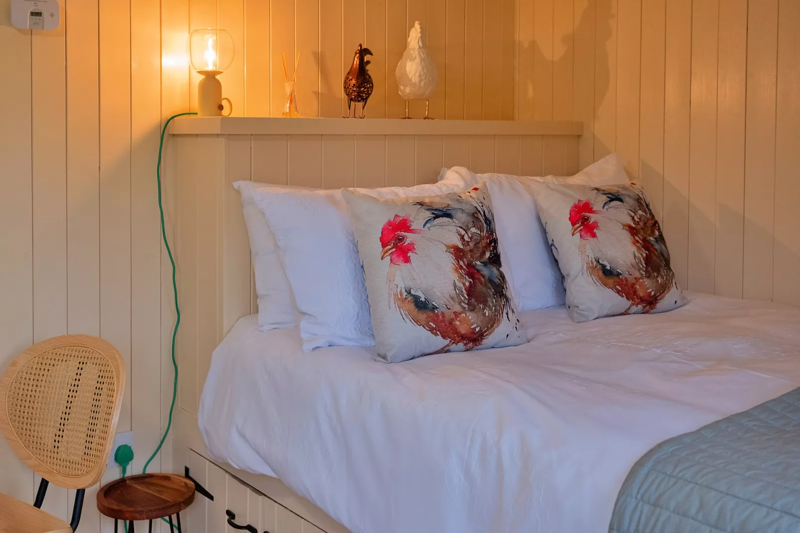 The Chicken Hut-Bedroom