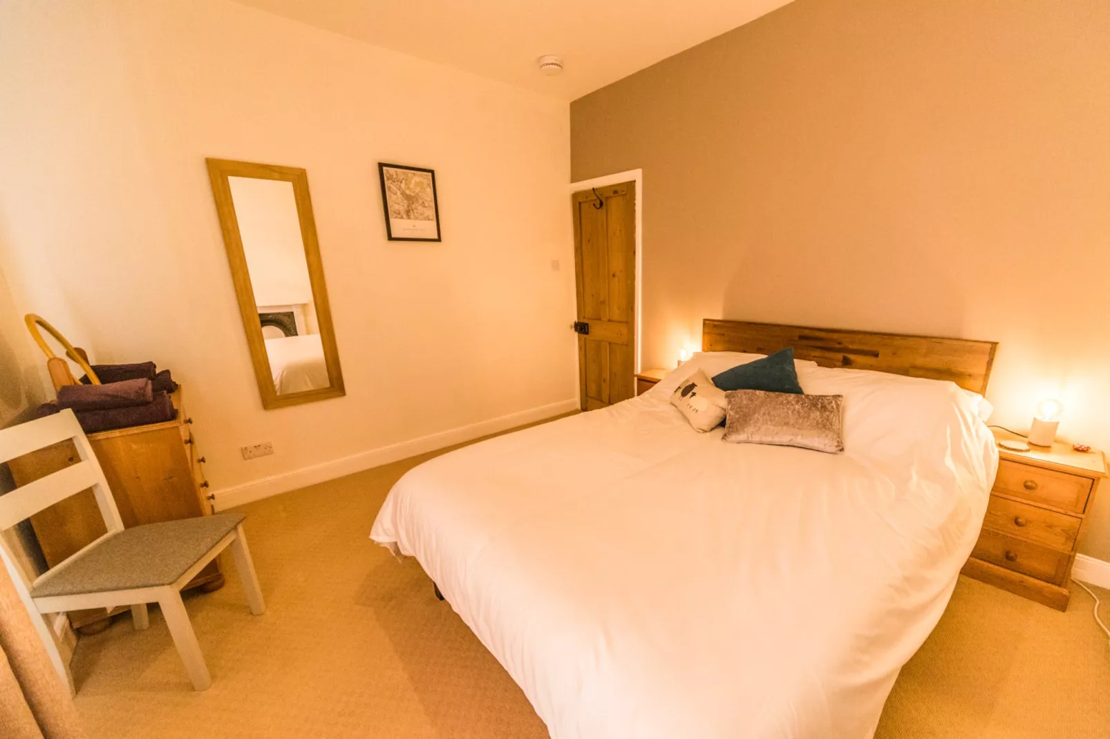 Tring-on-Tor-Bedroom
