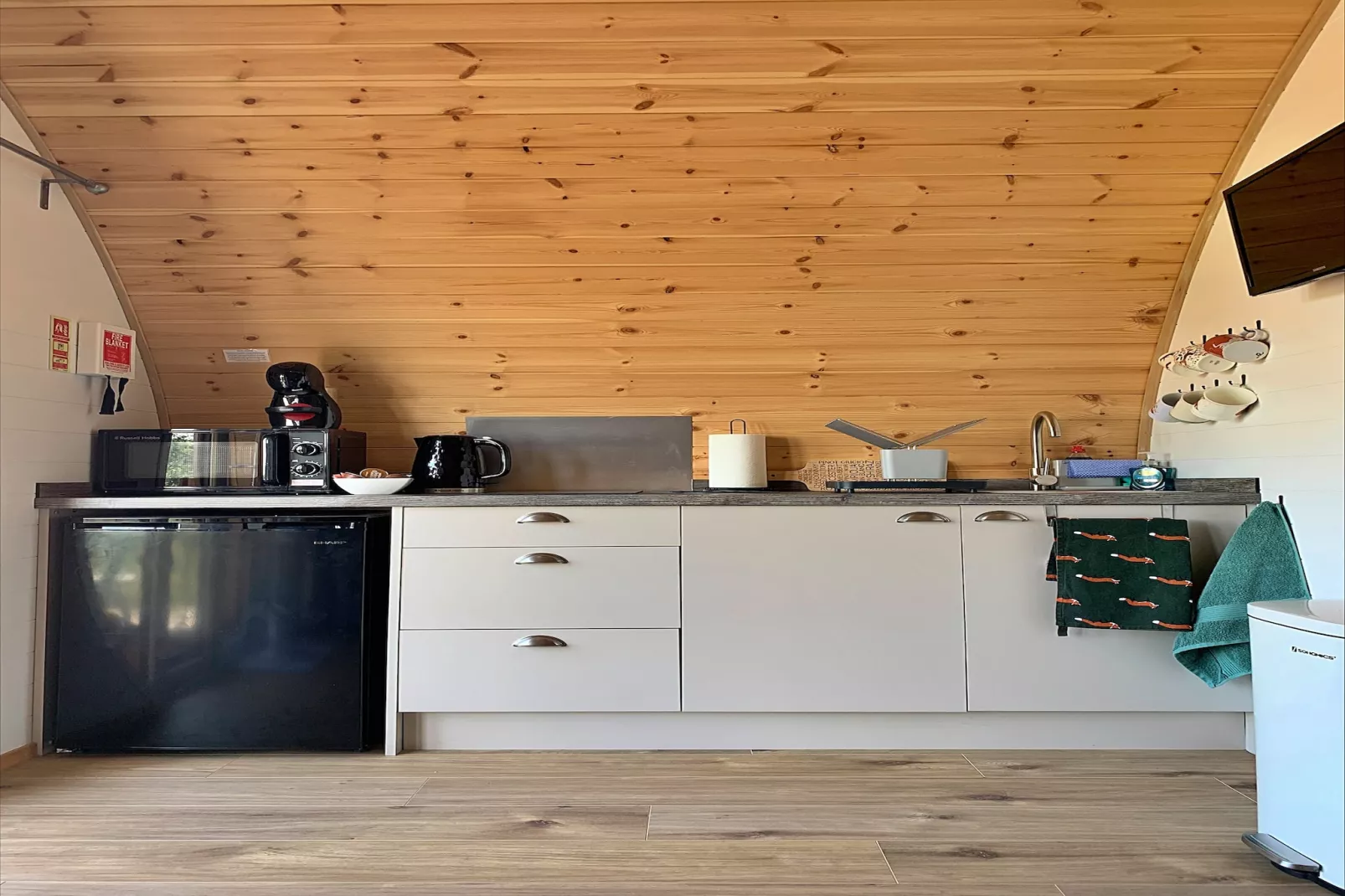 Worm Dale-Kitchen