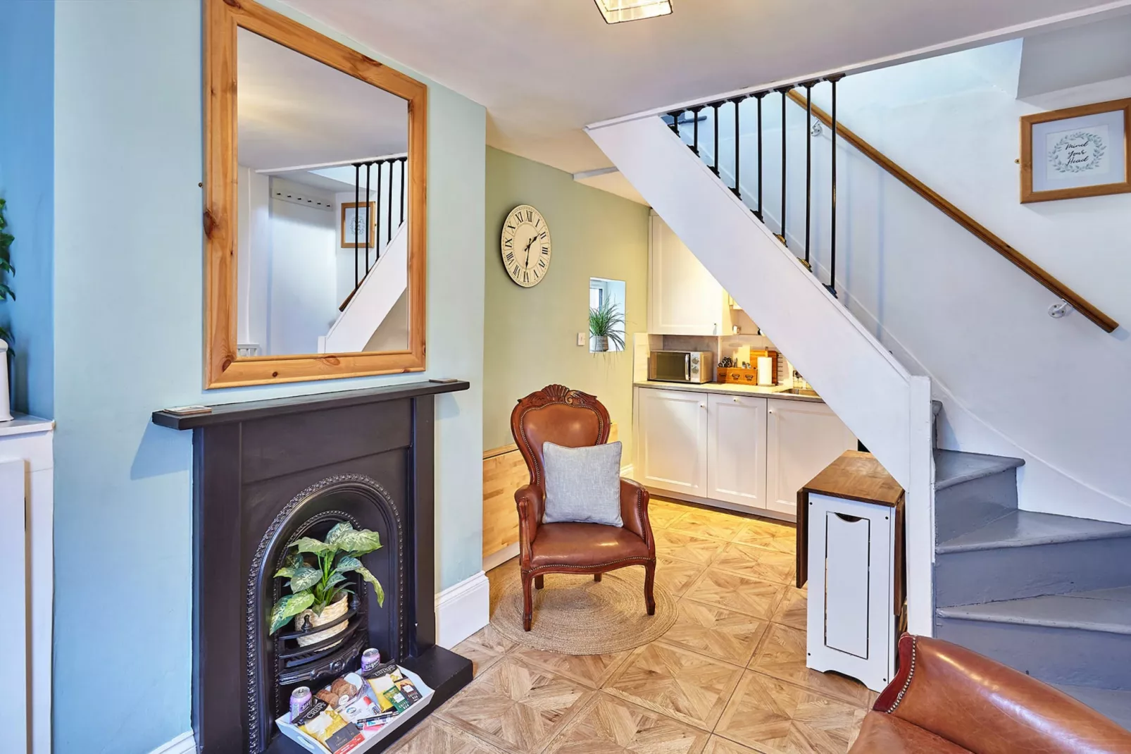 Albion Cottage-Living room