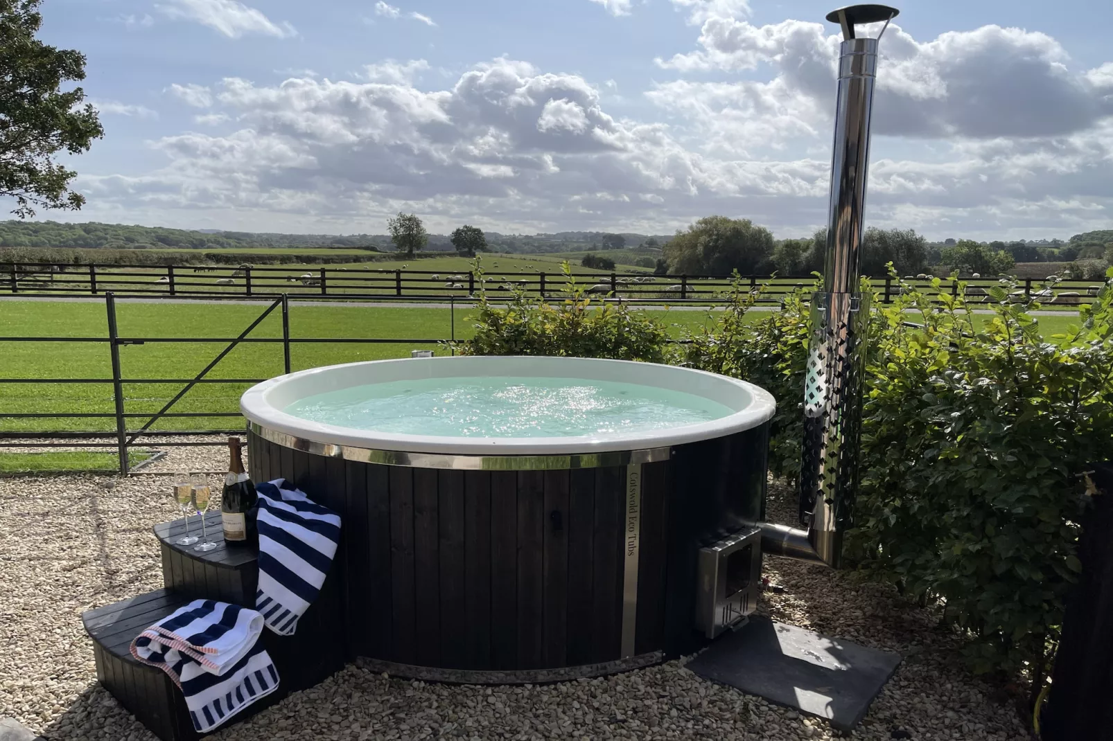 The Coach House-Gardens summer