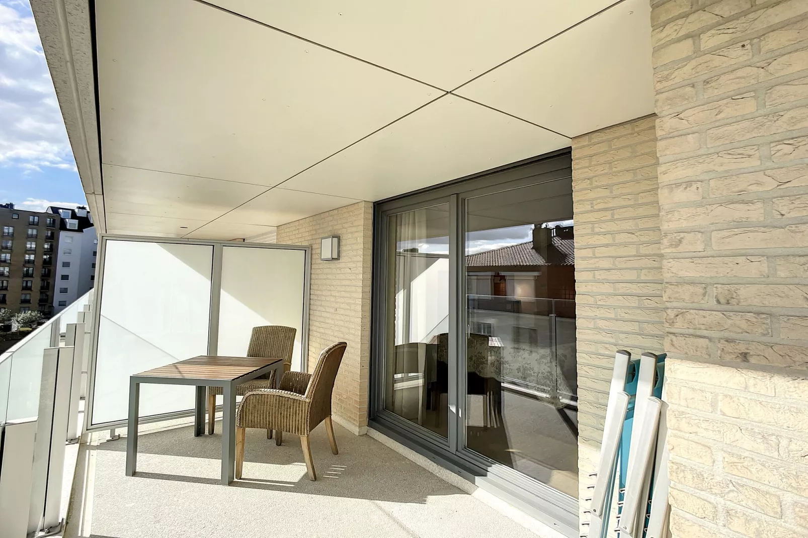Neuilly 41-Terrassenbalkon