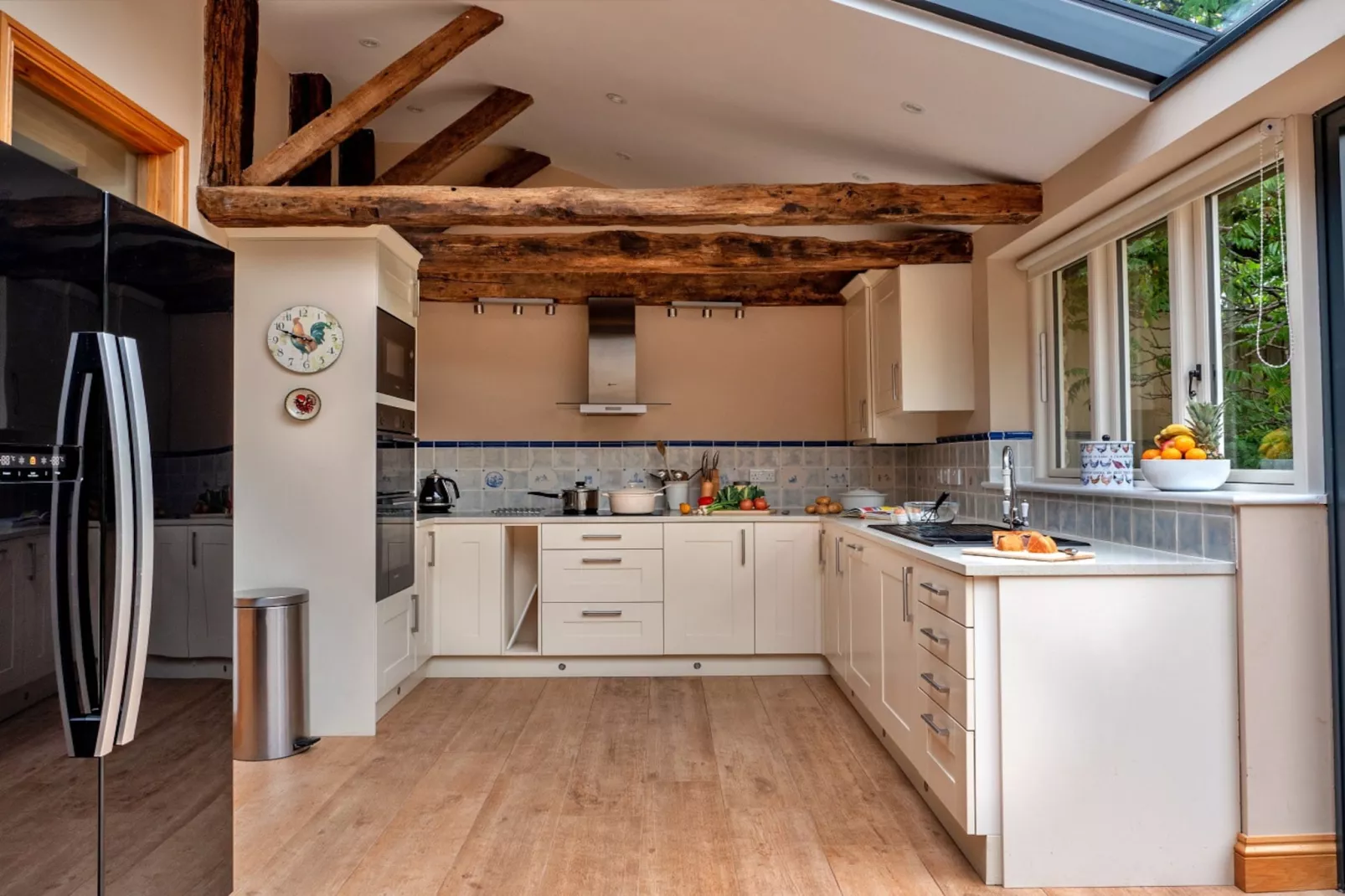 Berry Pen Cottage-Kitchen