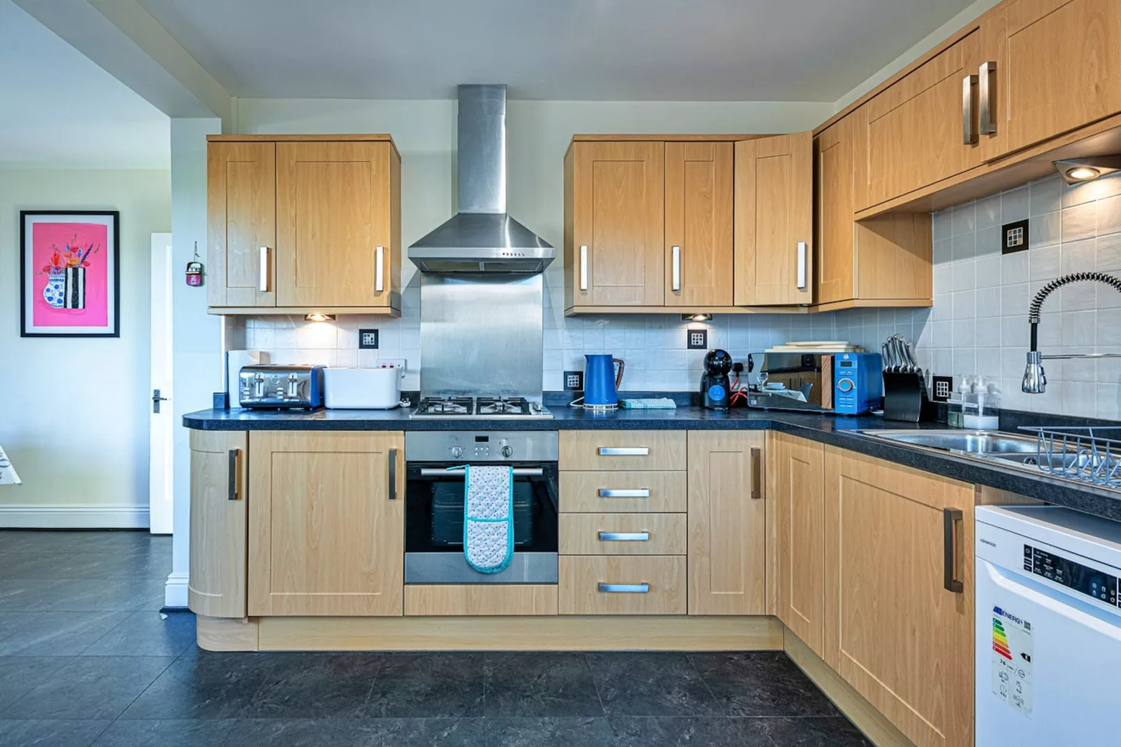 Hillcroft-Kitchen