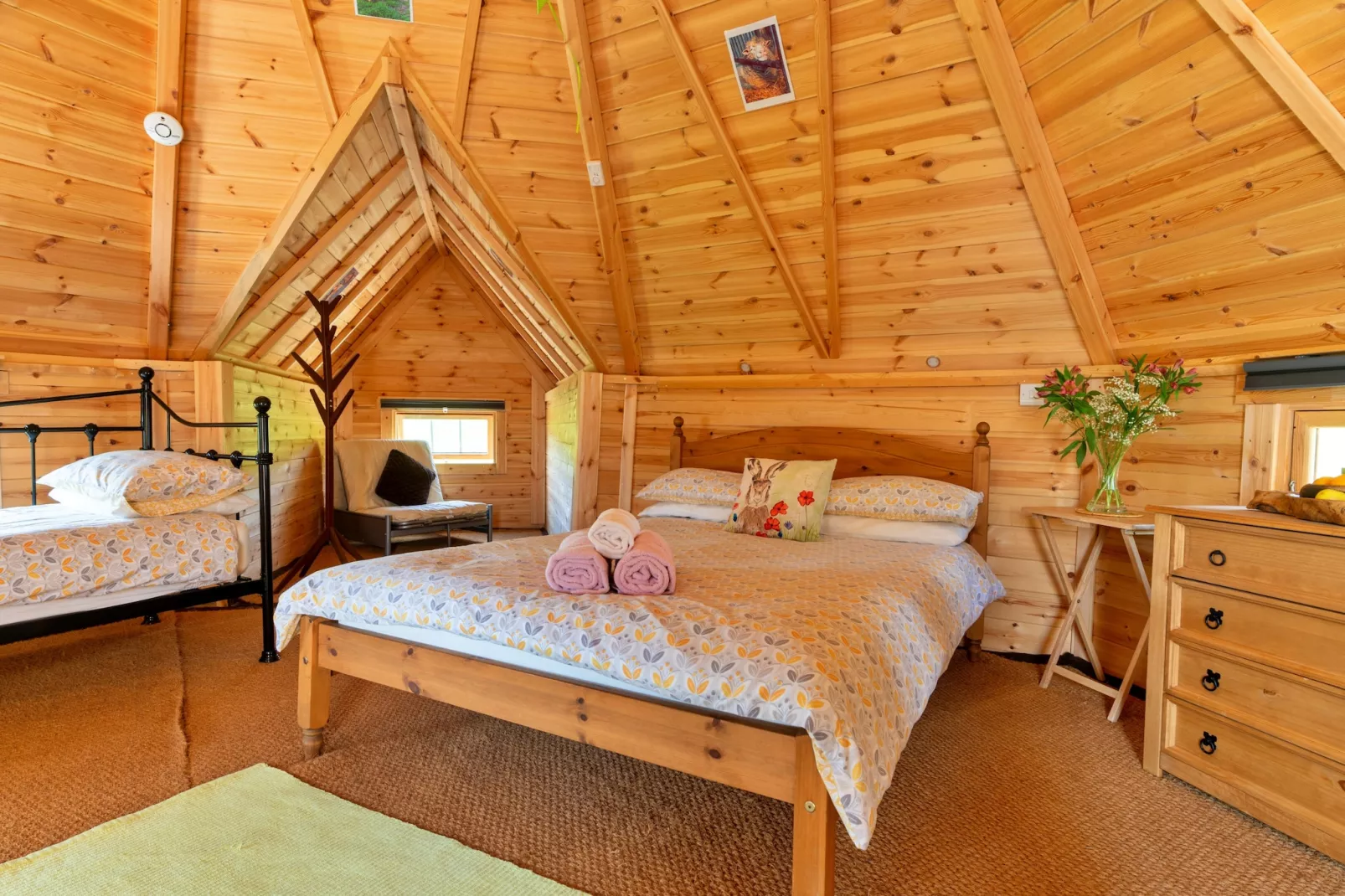 'Exmoor' Wooden Eco-Lodge-Bedroom