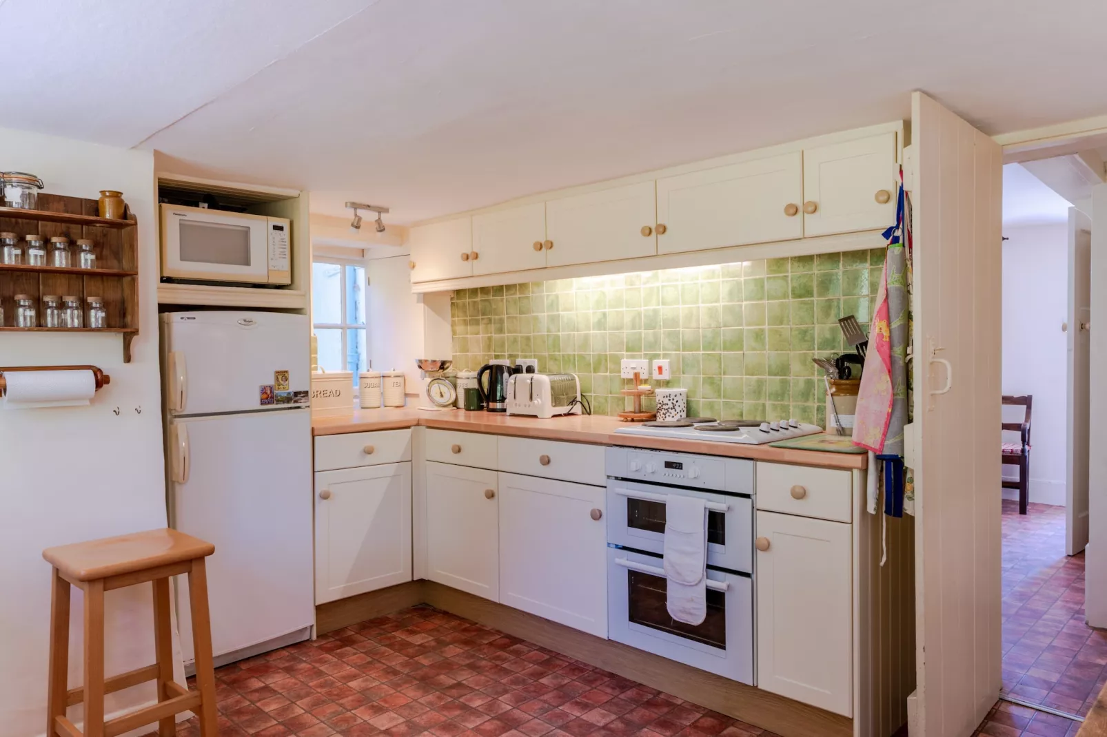 Valley Cottage-Kitchen