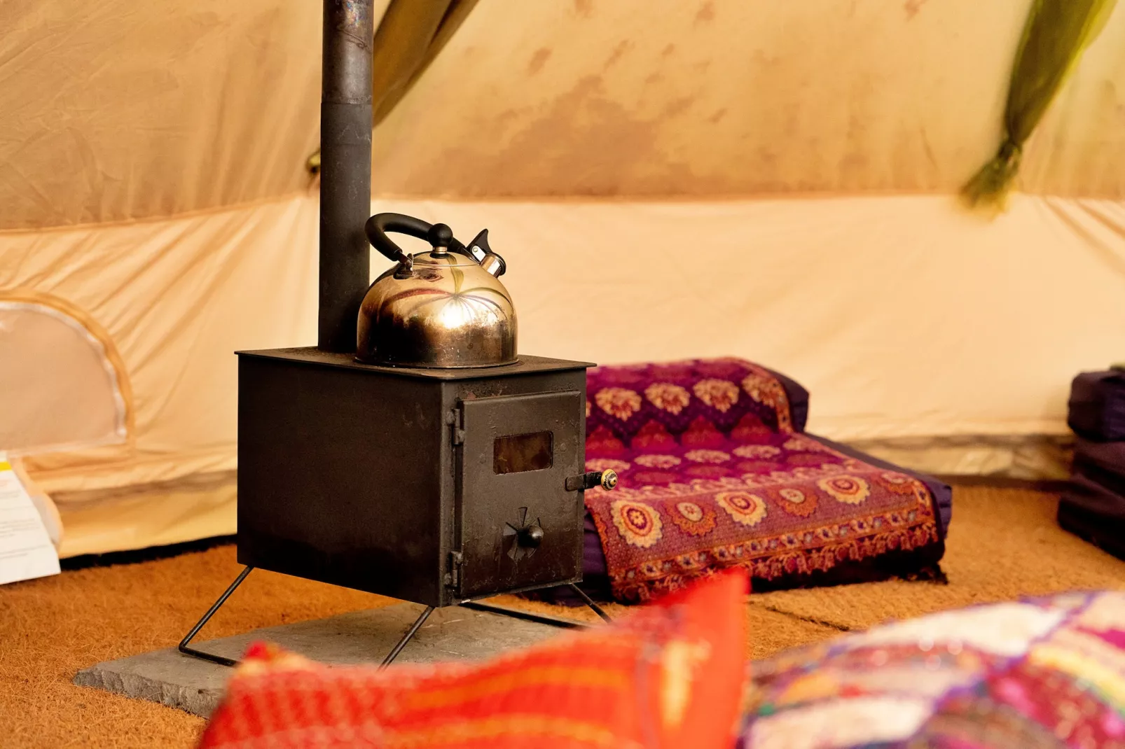 Bedouin Bell Tent-Atmosphere