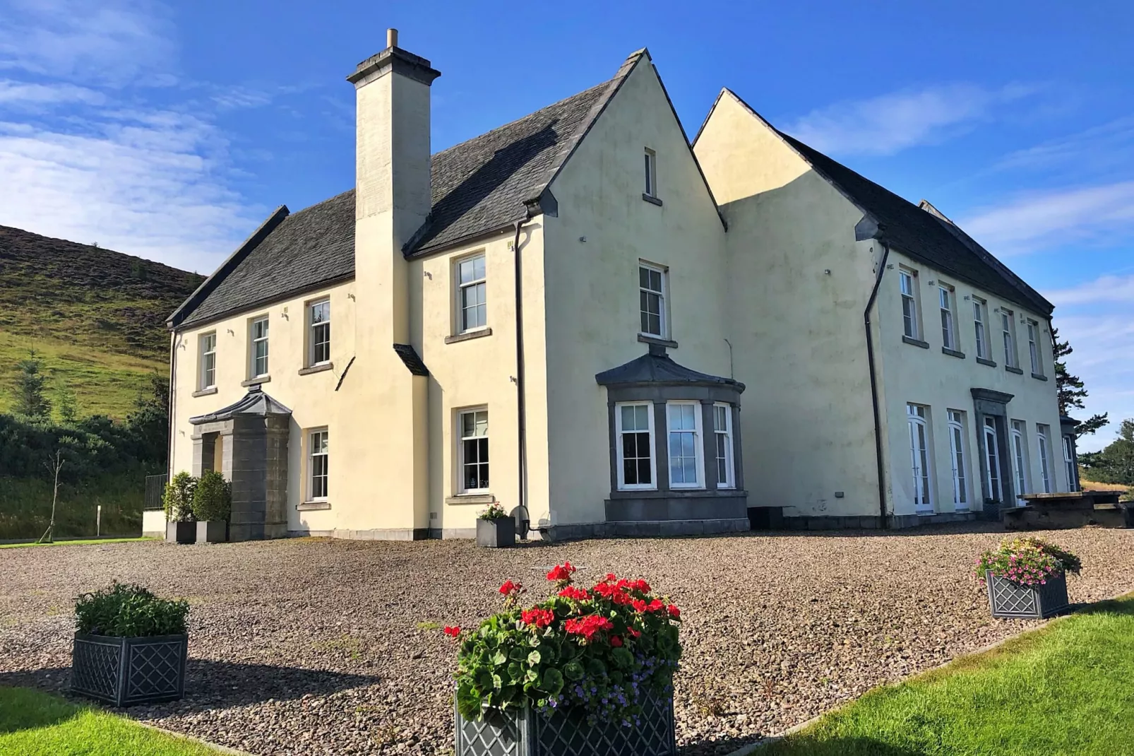Alexander House-Outdoor
