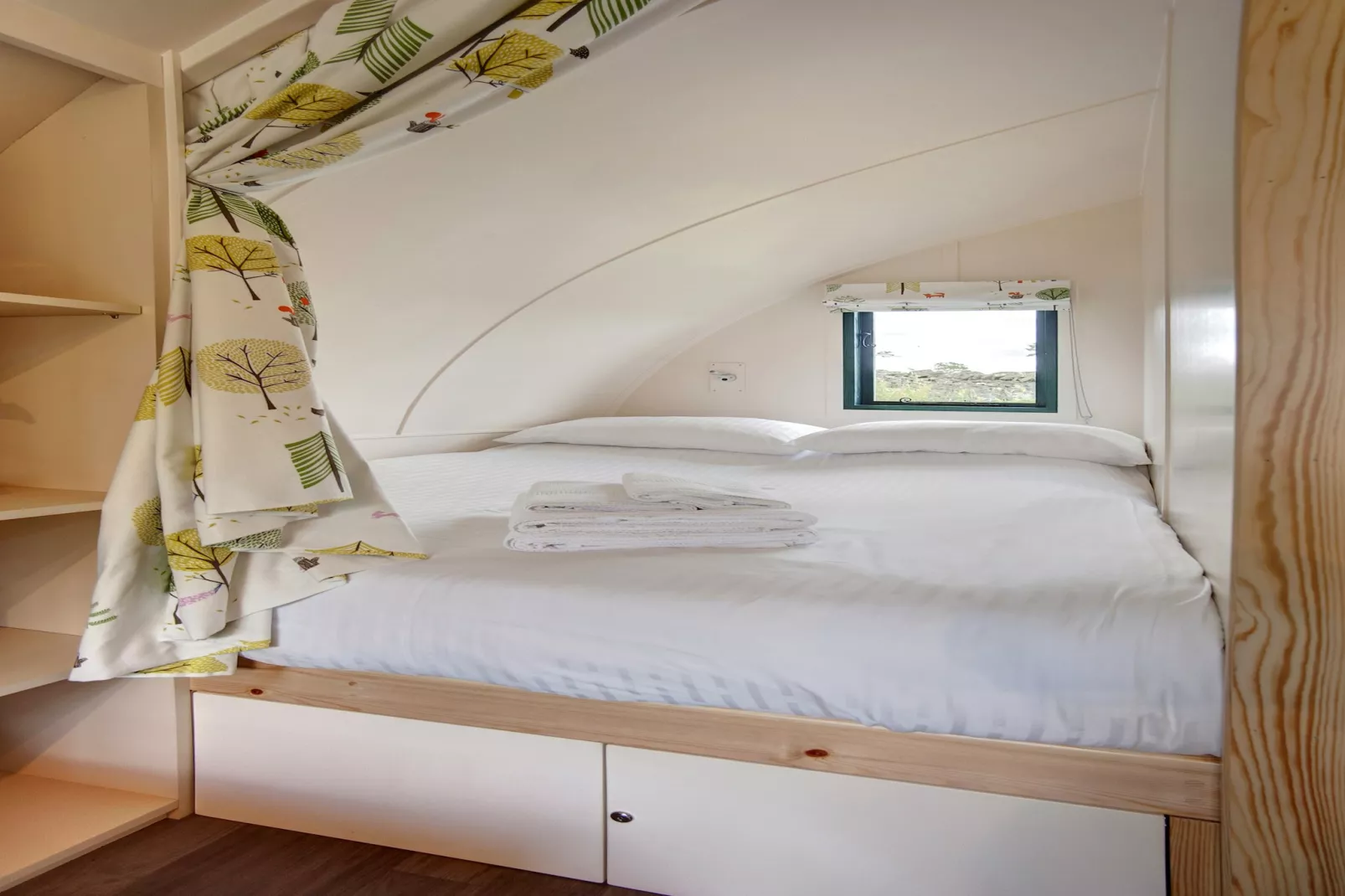Wheatley's Glamping-Bedroom