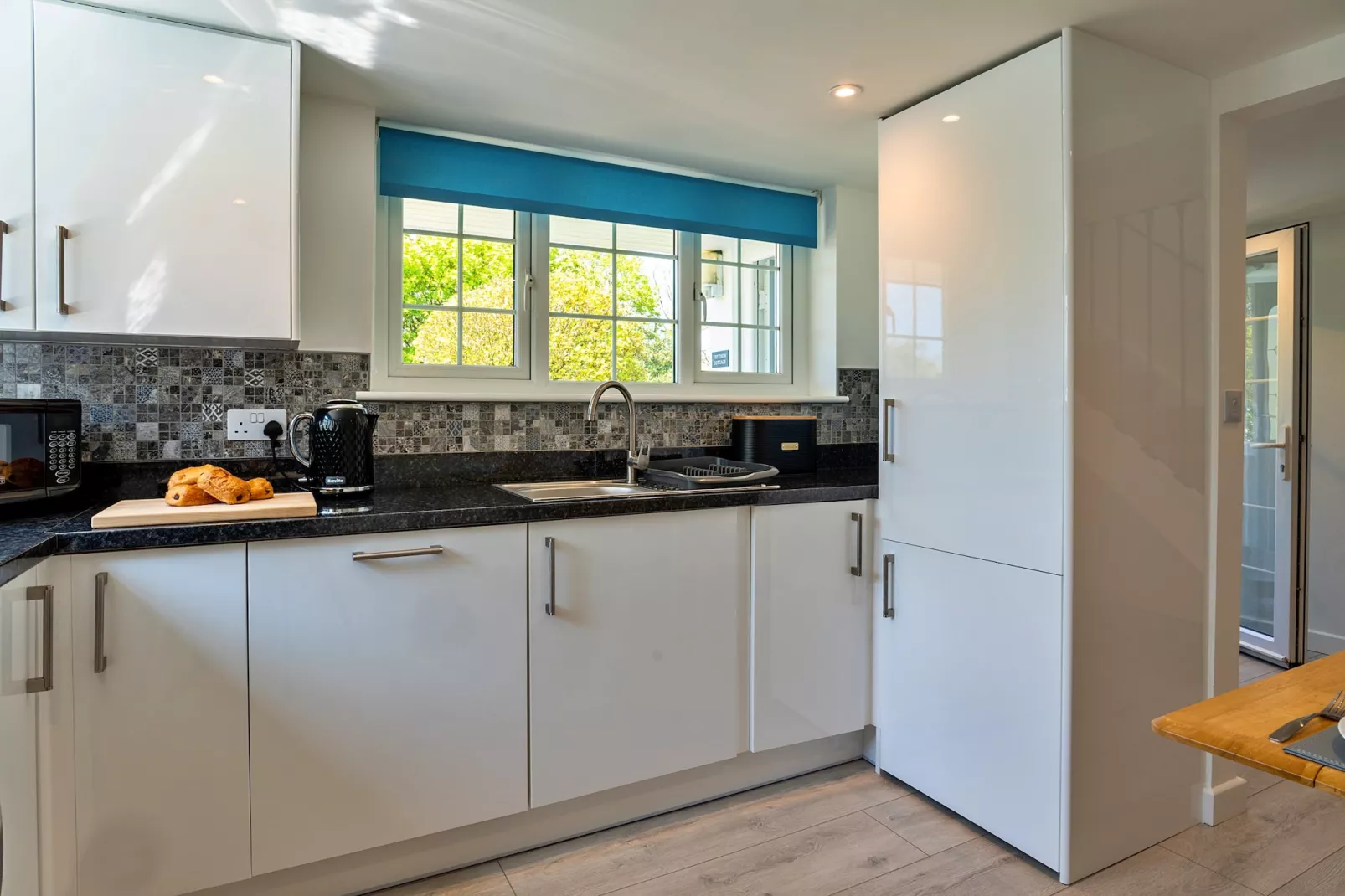 Trethew Cottage-Kitchen