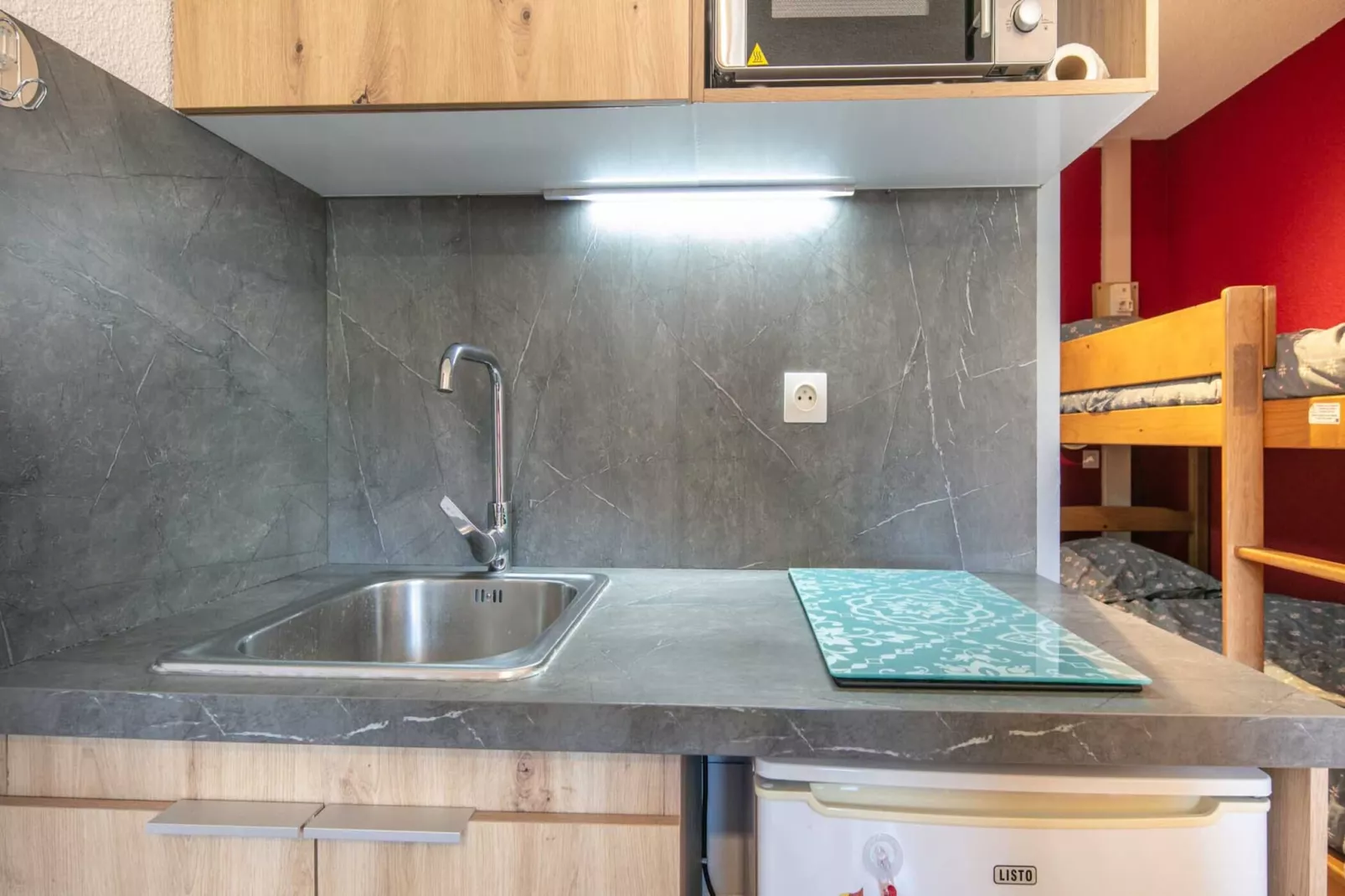 Le Vernon N°1021 - ST4-Kitchen