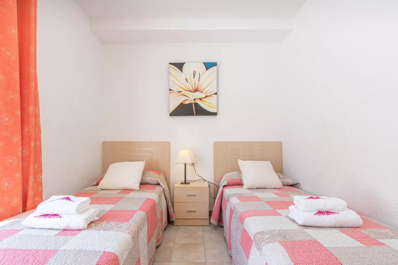 0187-SANT MORI 14 1º 3-Schlafzimmer