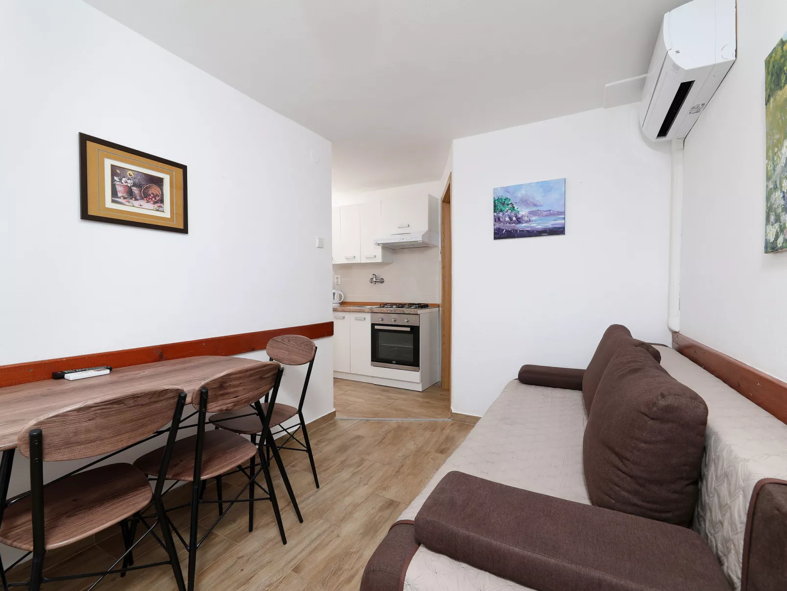 Apartmani Pintar-Inside