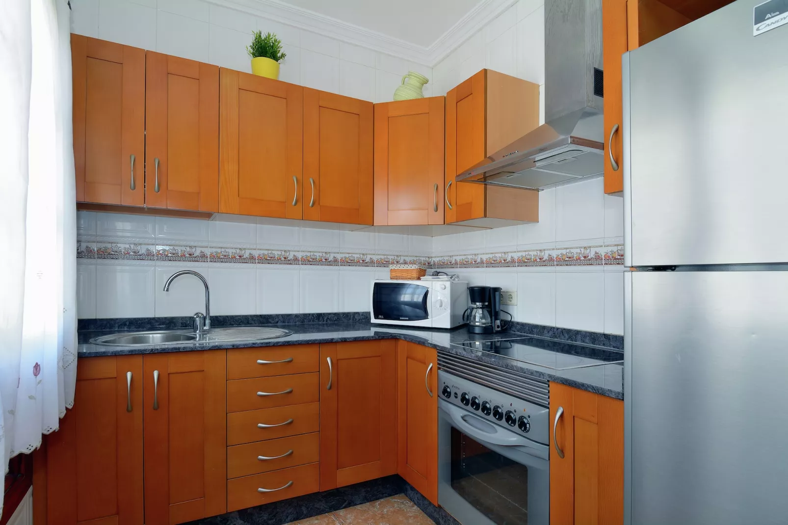 Apartment Lemon-Cuisine