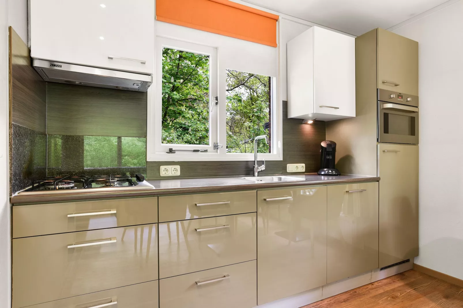 Parc Heihaas 12-Kitchen